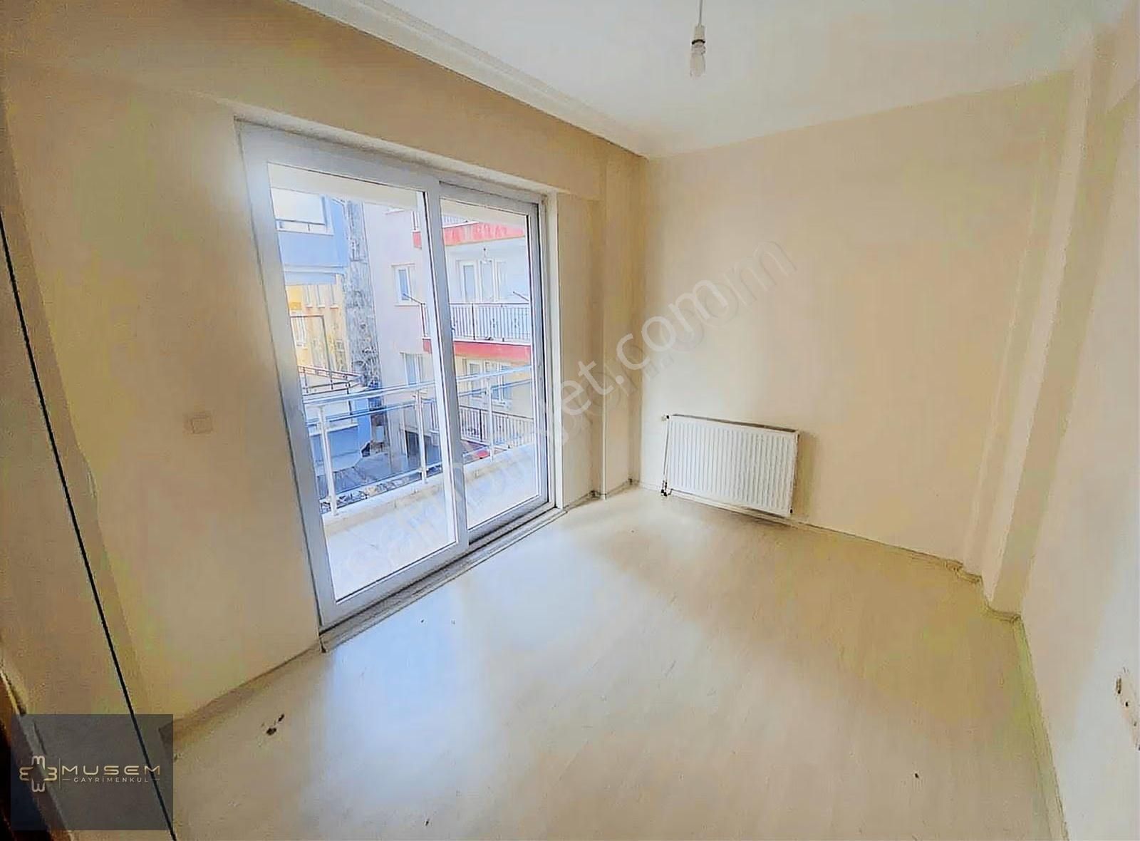 Girne Mahallesinde 2+1 Kiralık Daire - Görsel 4