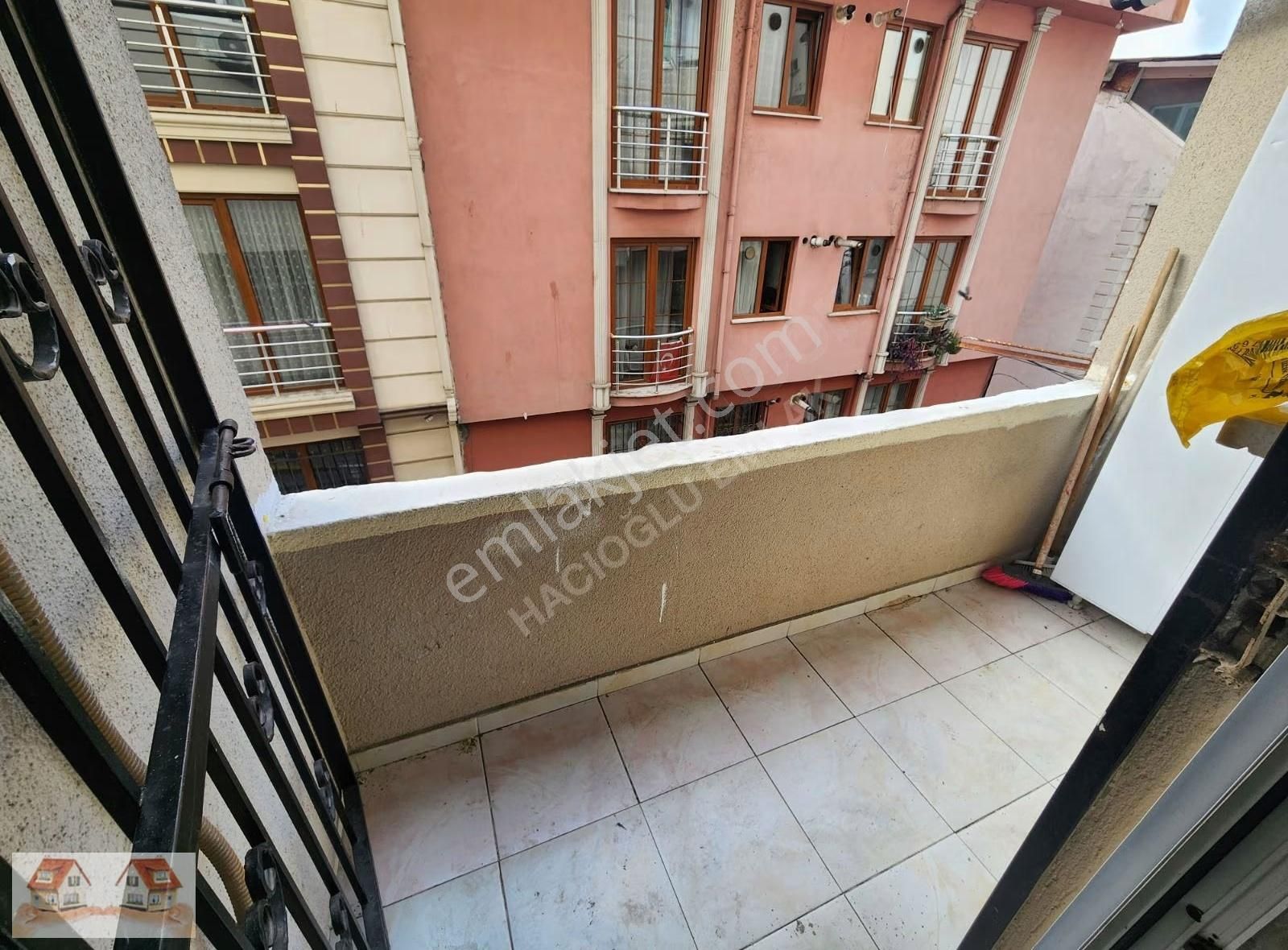 Cadde Ye Yakın Yokuşsuz 2+1 Balkonlu Metro/metrobüs 15 Dk - Görsel 9