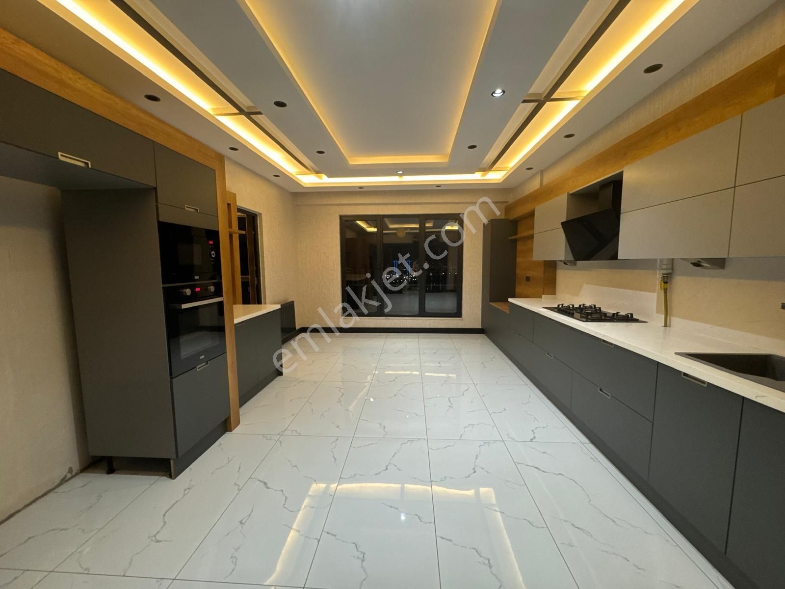 World İlkevim'den Katre Park'ta Ultra Lüks Satılık 5+1 (videolu)