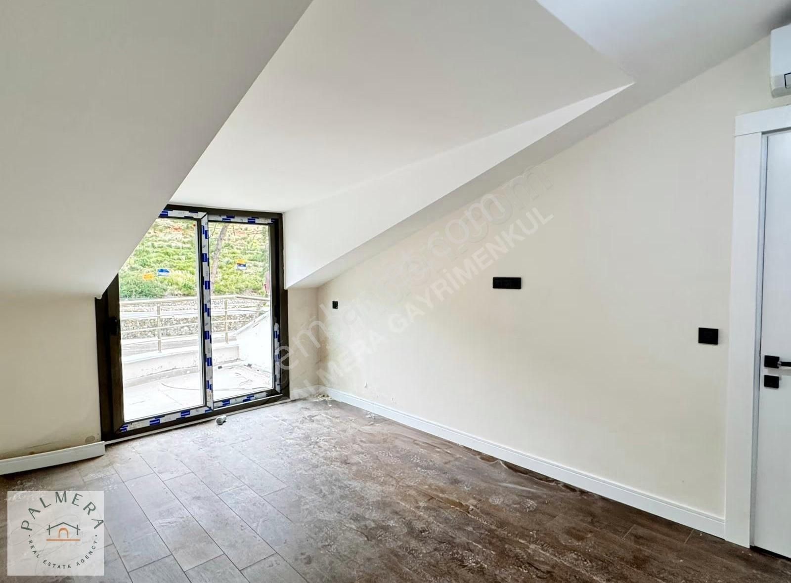 İçmeler'de Sıfır,kapalı Otoparklı Kiralık Dublex Daire - Görsel 6