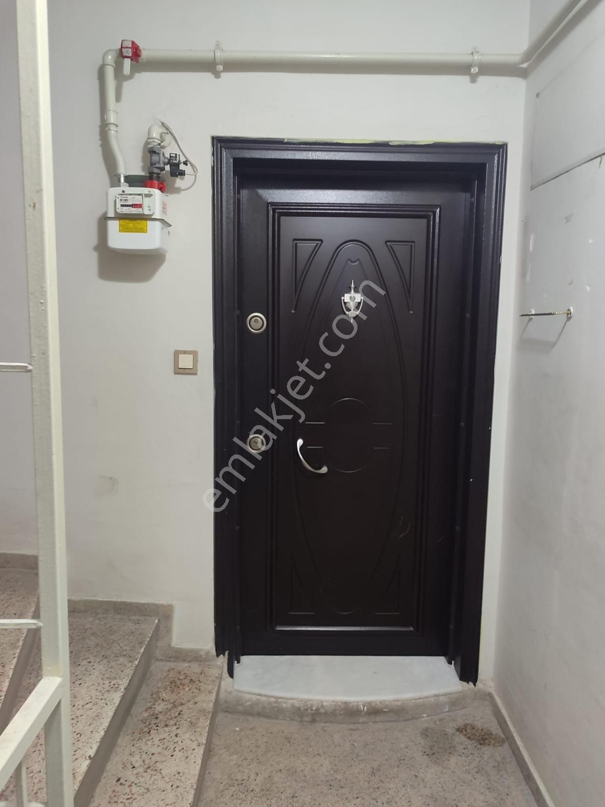 Yalı Mahallesinde Çok İyi Durumda Kiralık 3+1 Daire