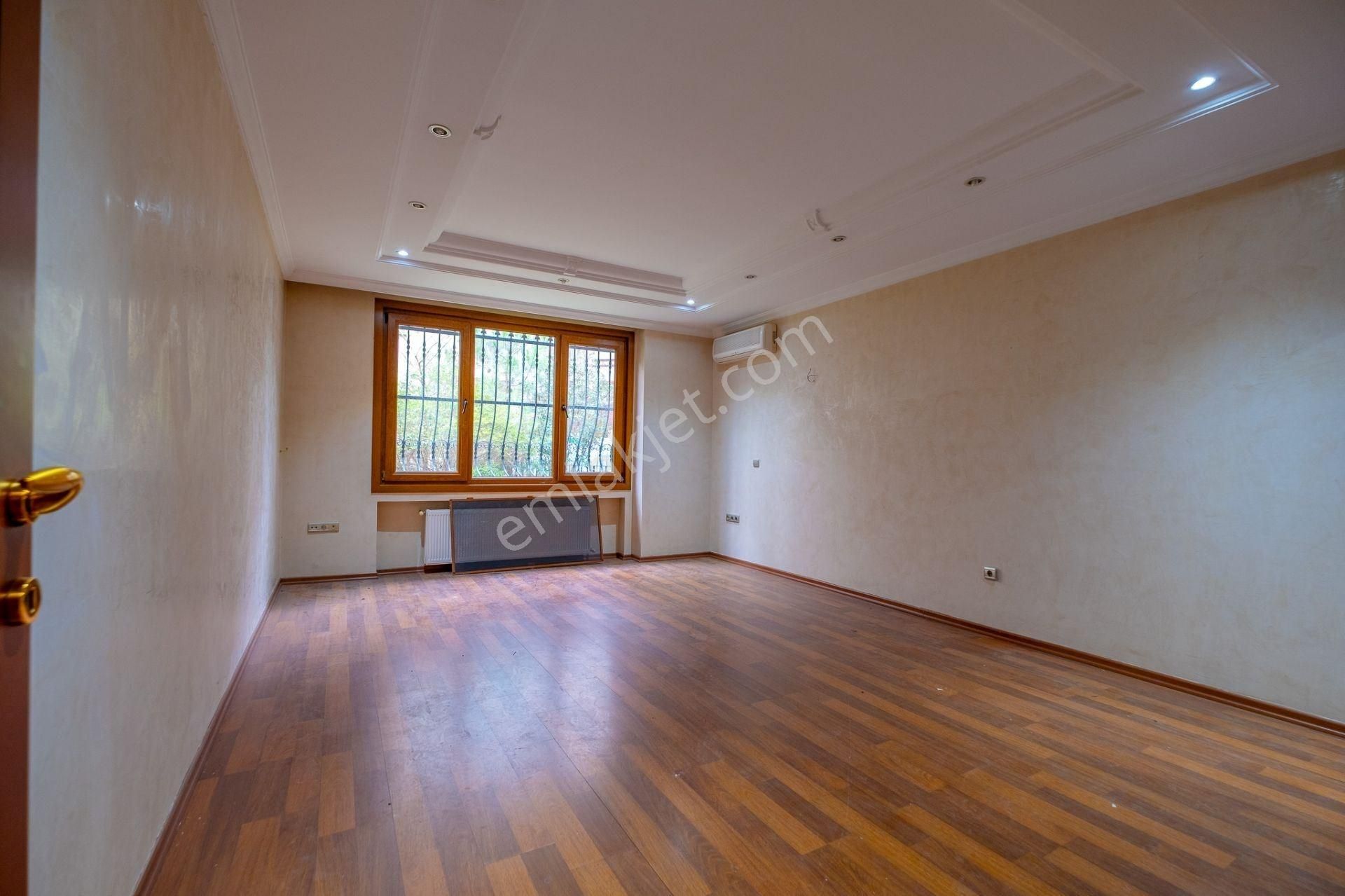 Dağıstan Gayrimenkul Havuzlu Güvenlikli Sitede 4+1 280 M² Daire - Görsel 15