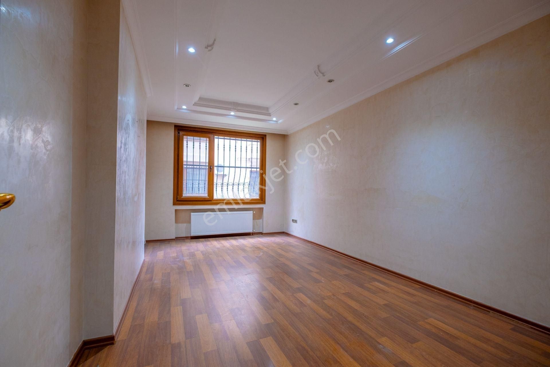 Dağıstan Gayrimenkul Havuzlu Güvenlikli Sitede 4+1 280 M² Daire - Görsel 9