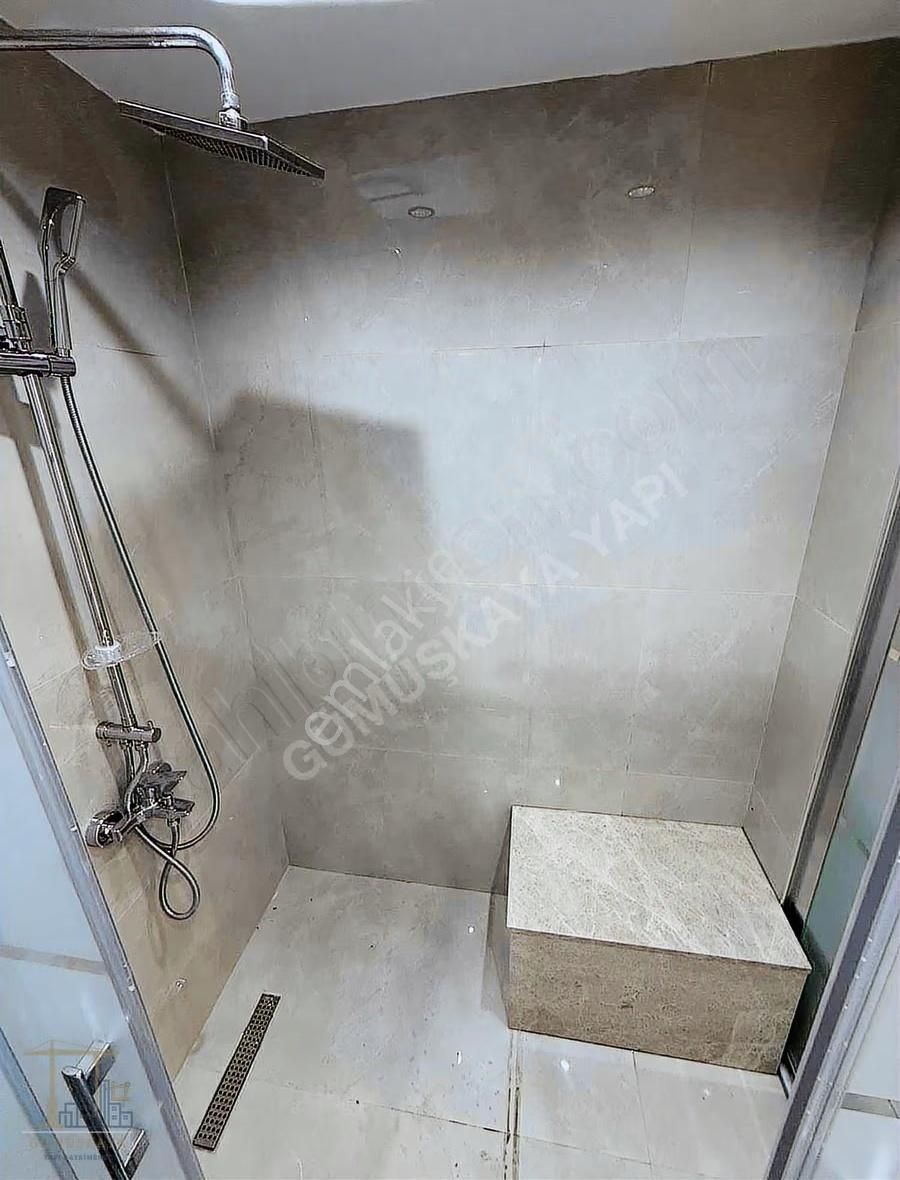 Mahmutbey - Güneşli / 4+2 272 M² / Özelyapım Dublex / Revan Park - Görsel 12