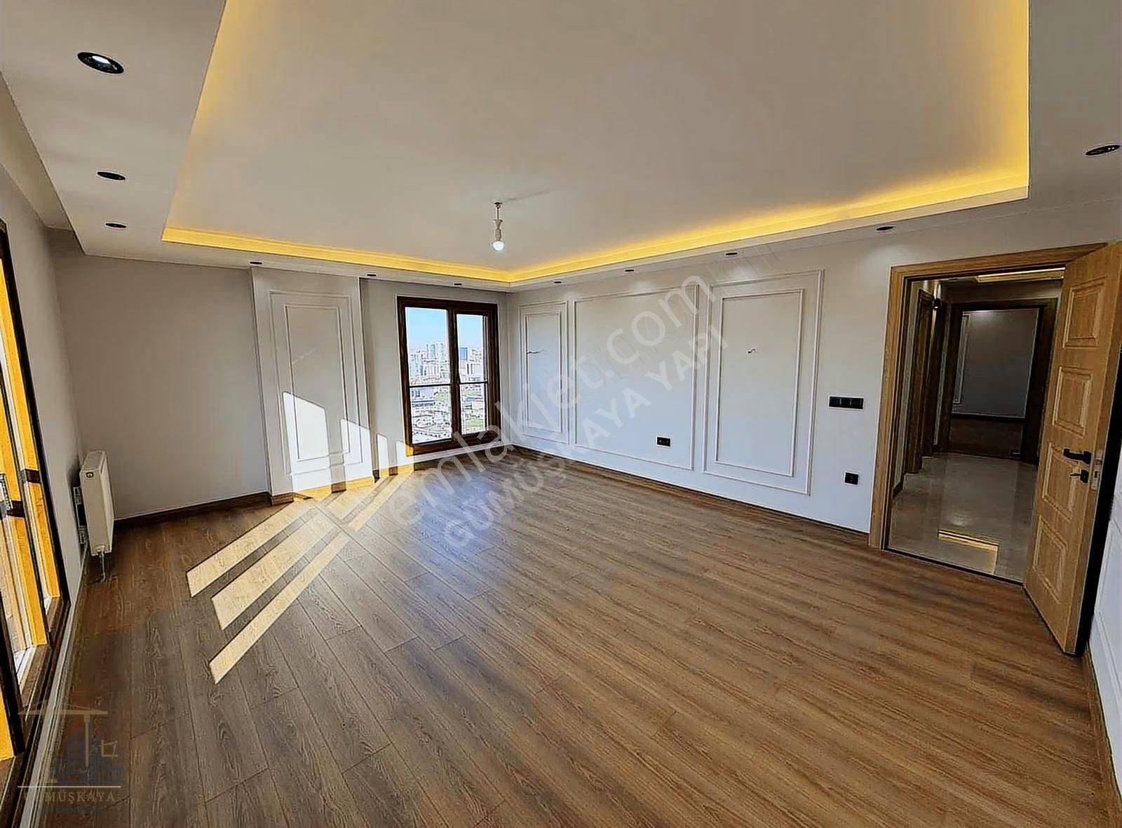Mahmutbey - Güneşli / 4+2 272 M² / Özelyapım Dublex / Revan Park - Görsel 28