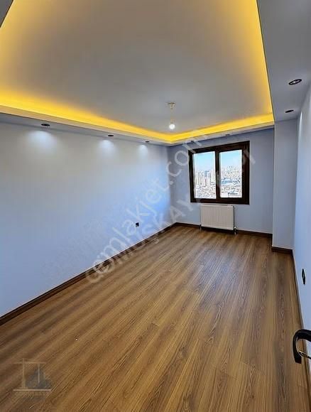 Mahmutbey - Güneşli / 4+2 272 M² / Özelyapım Dublex / Revan Park - Görsel 4