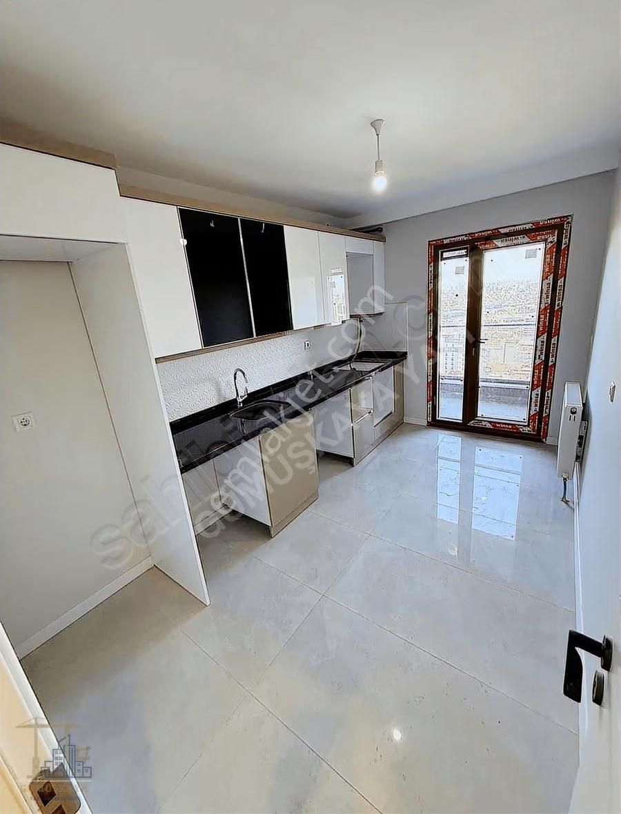Mahmutbey - Güneşli / 3+2 Kullanışlı Dublex / Revan Park - Görsel 9