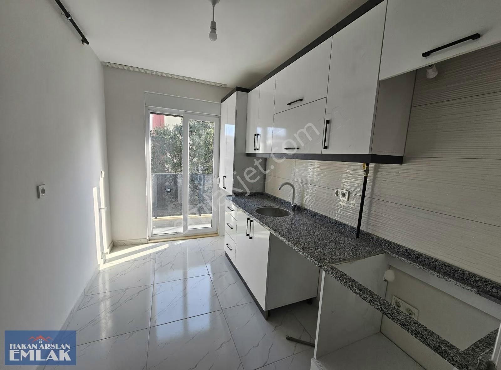 Şifa Hastanesi Yakını,kanal Boyu Fevzi Çakmakta Katta 2+1 Daire - Görsel 3