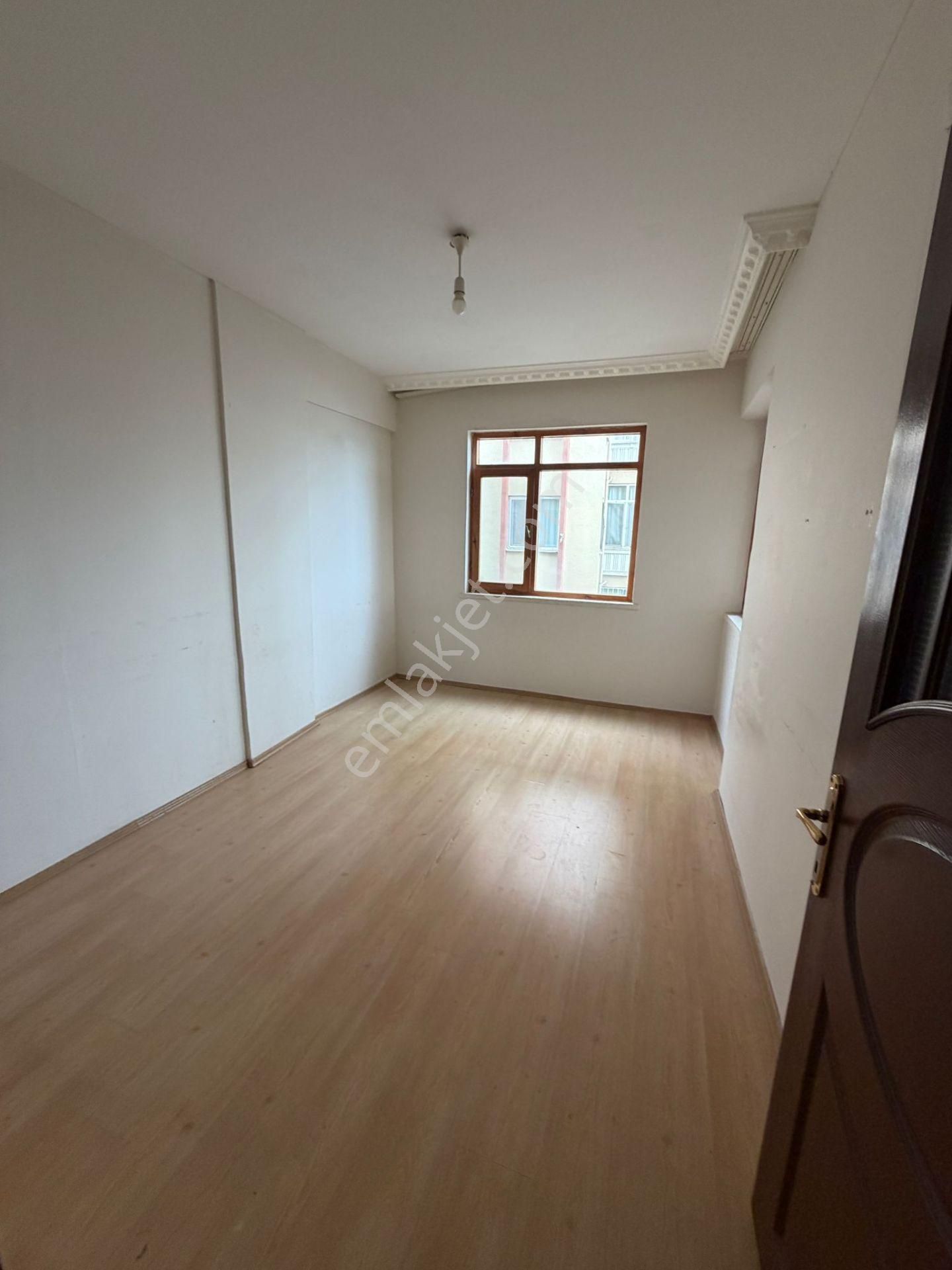 Zeytinlik Mah 3+1 1. Katta Havuzlu Site İçerisinde Satılık Daire - Görsel 3