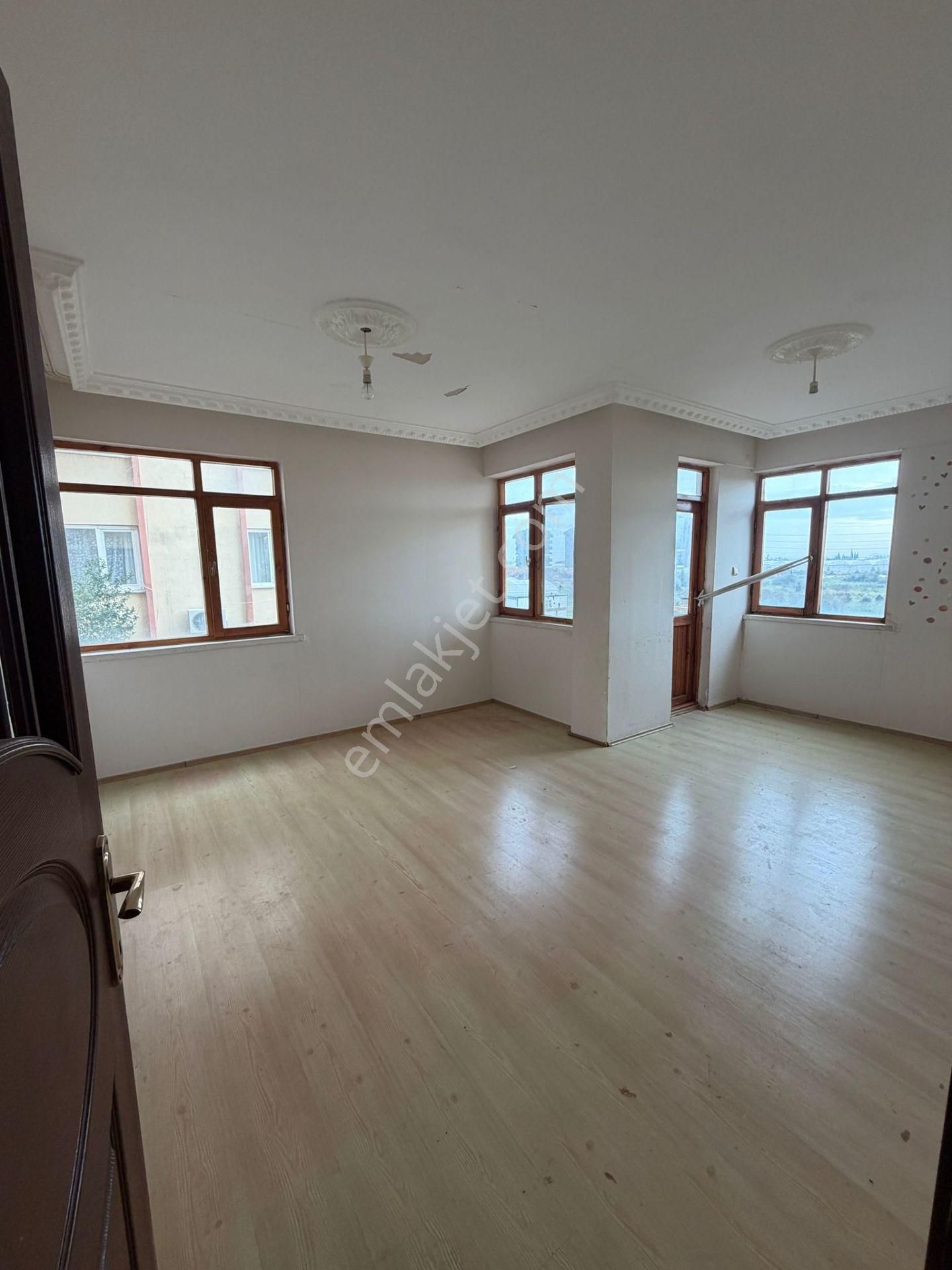 Zeytinlik Mah 3+1 1. Katta Havuzlu Site İçerisinde Satılık Daire - Görsel 5