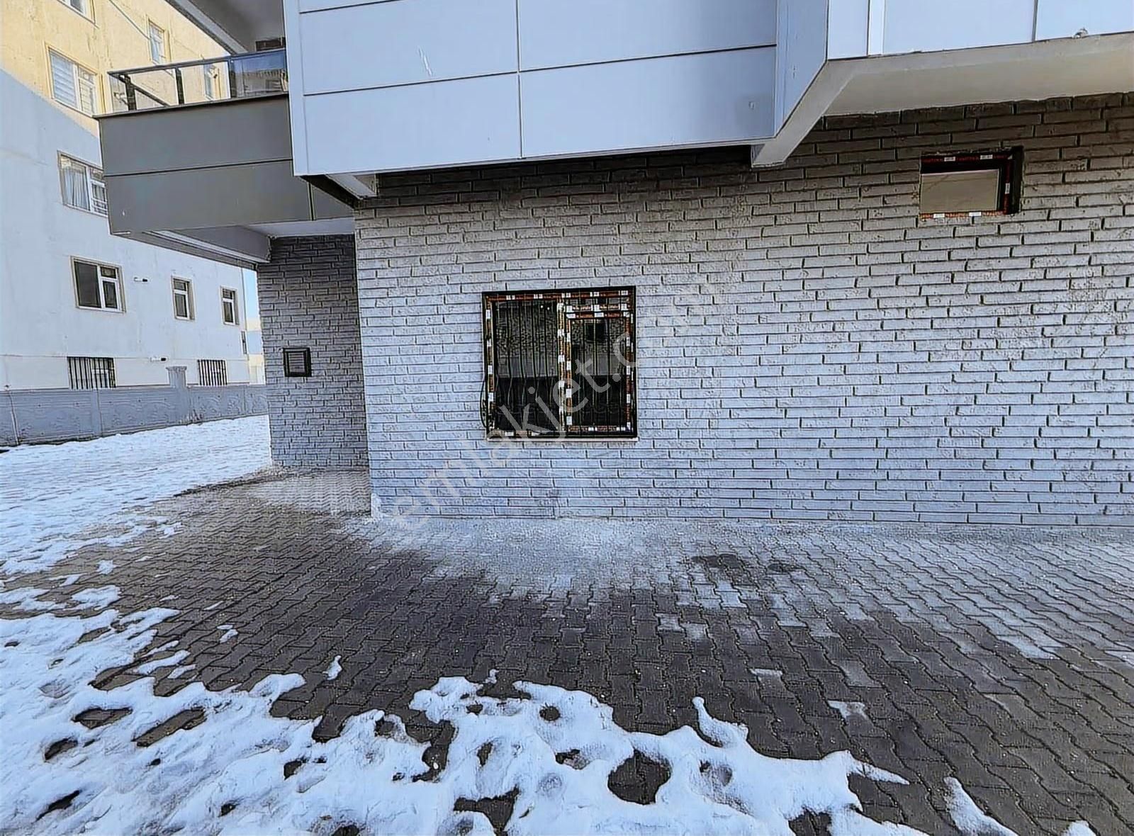 Burhan Kılınç'dan Acil Satılık 2+0 Ofise Uygun - Görsel 2