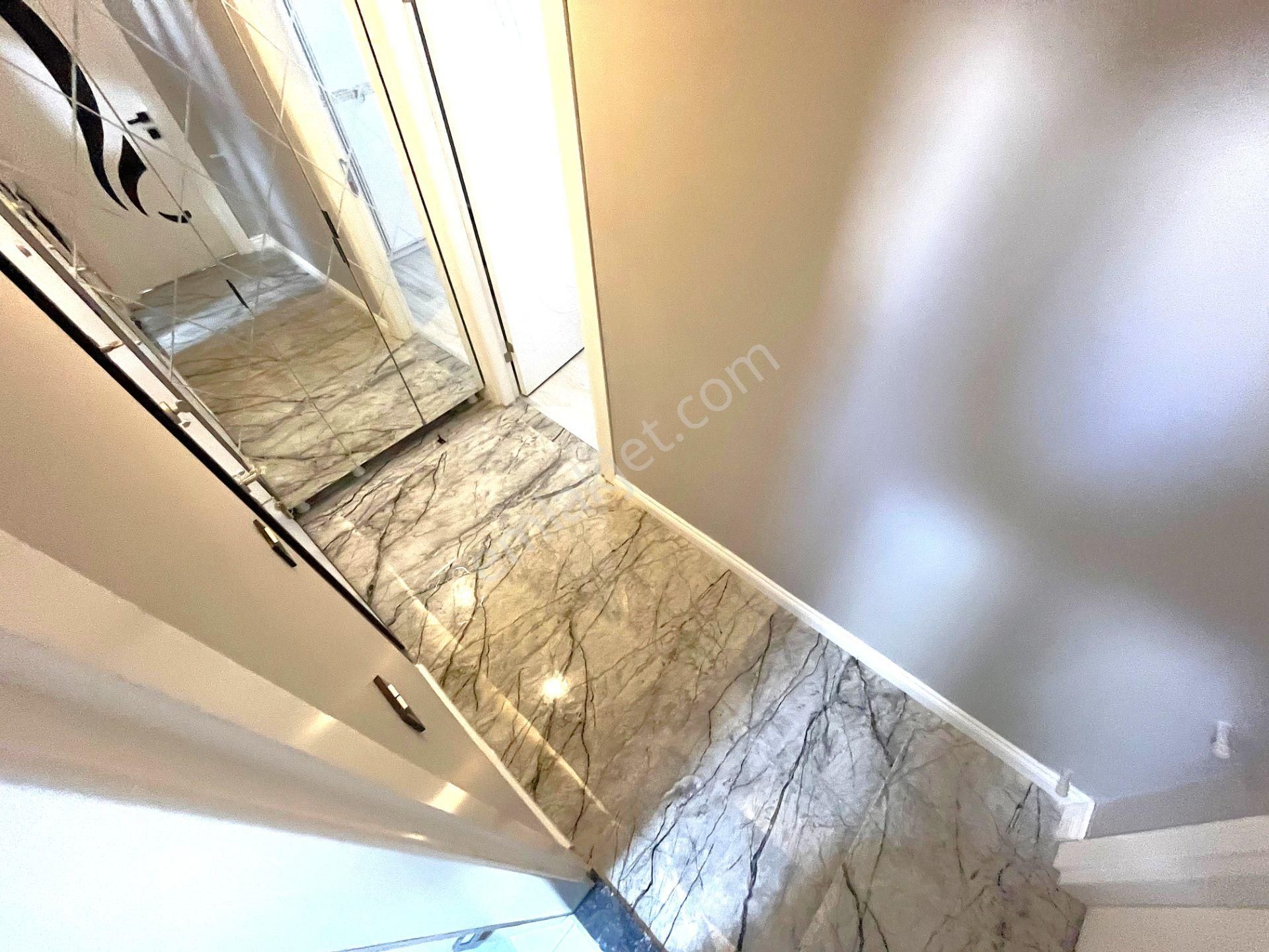✨akçay'da Aygül'den Şık Ve Modern Tasarımıyla Dikkat Çekici Geniş Balkonlu Arakat 1+1 Satılık Daire✨ - Görsel 32