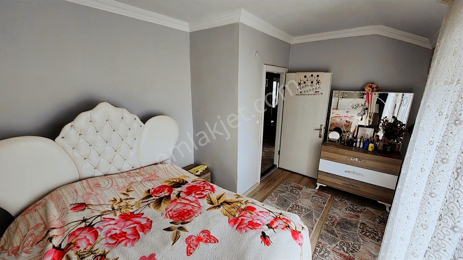 Hg' Den Cadde Üstü, Manzaralı 5+1 Dubleks Daire - Görsel 9