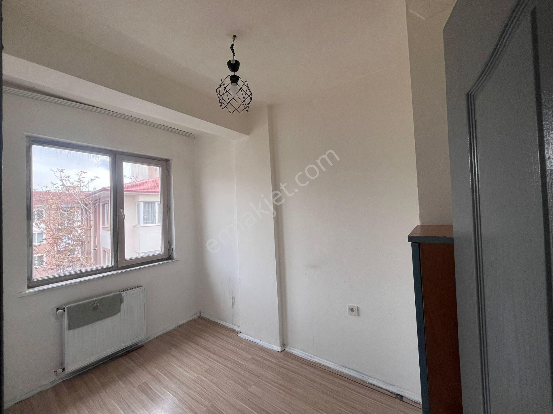 Century21 Vizyon’dan Anadolu Üni. Yakını 1+1 Kiralık Daire - Görsel 5