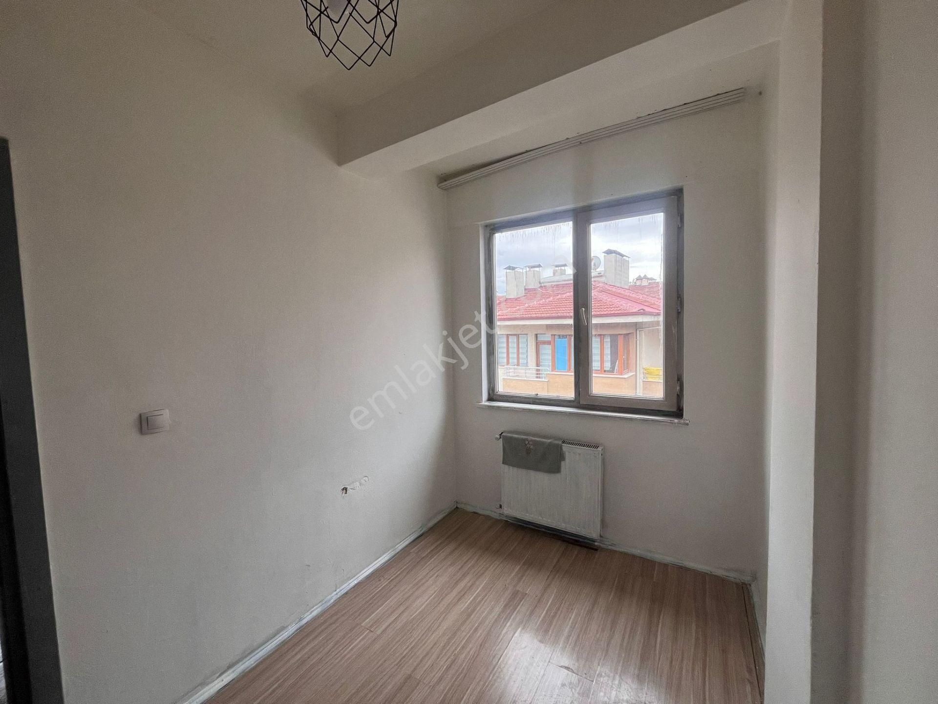 Century21 Vizyon’dan Anadolu Üni. Yakını 1+1 Kiralık Daire - Görsel 9