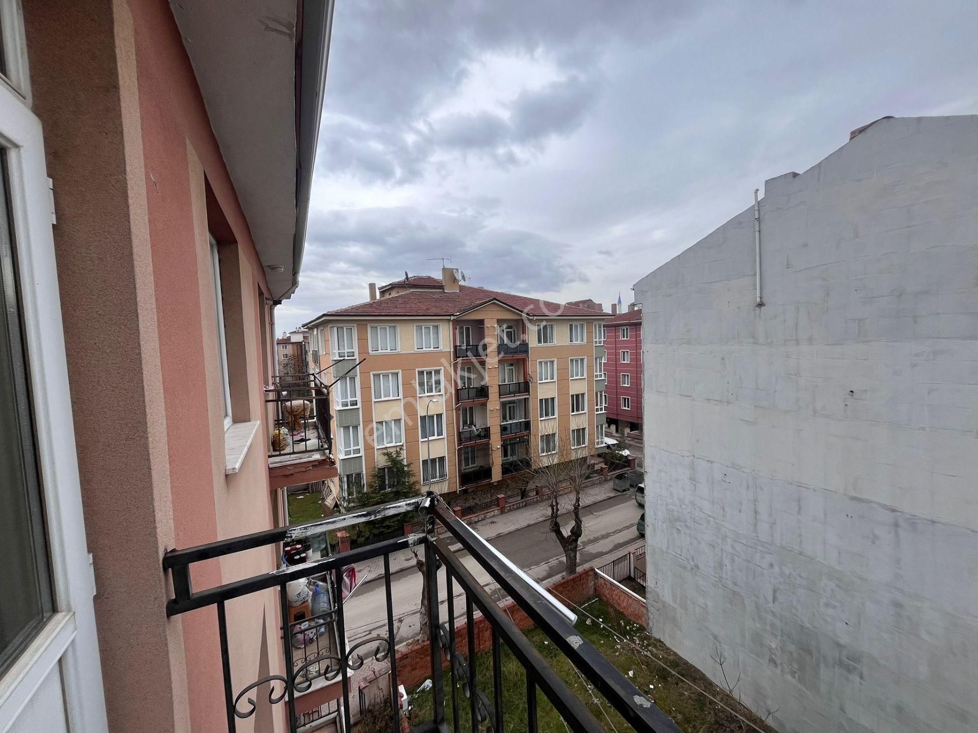 Century21 Vizyon’dan Anadolu Üni. Yakını 1+1 Kiralık Daire - Görsel 14