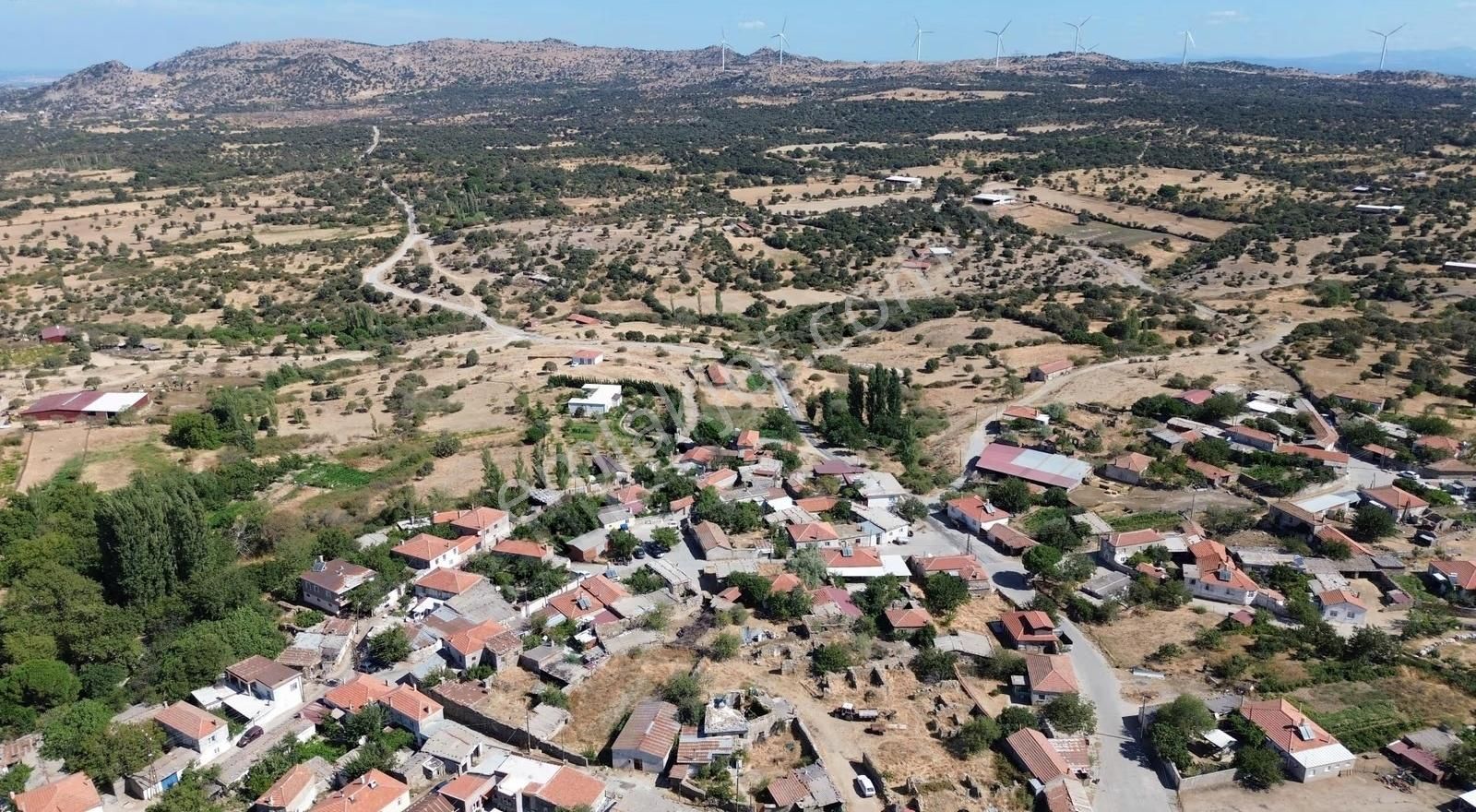 Ezine Yaylacık Köyünde Asfalt Cepheli, İmarlı, Yatırımlık Arsa - Görsel 6