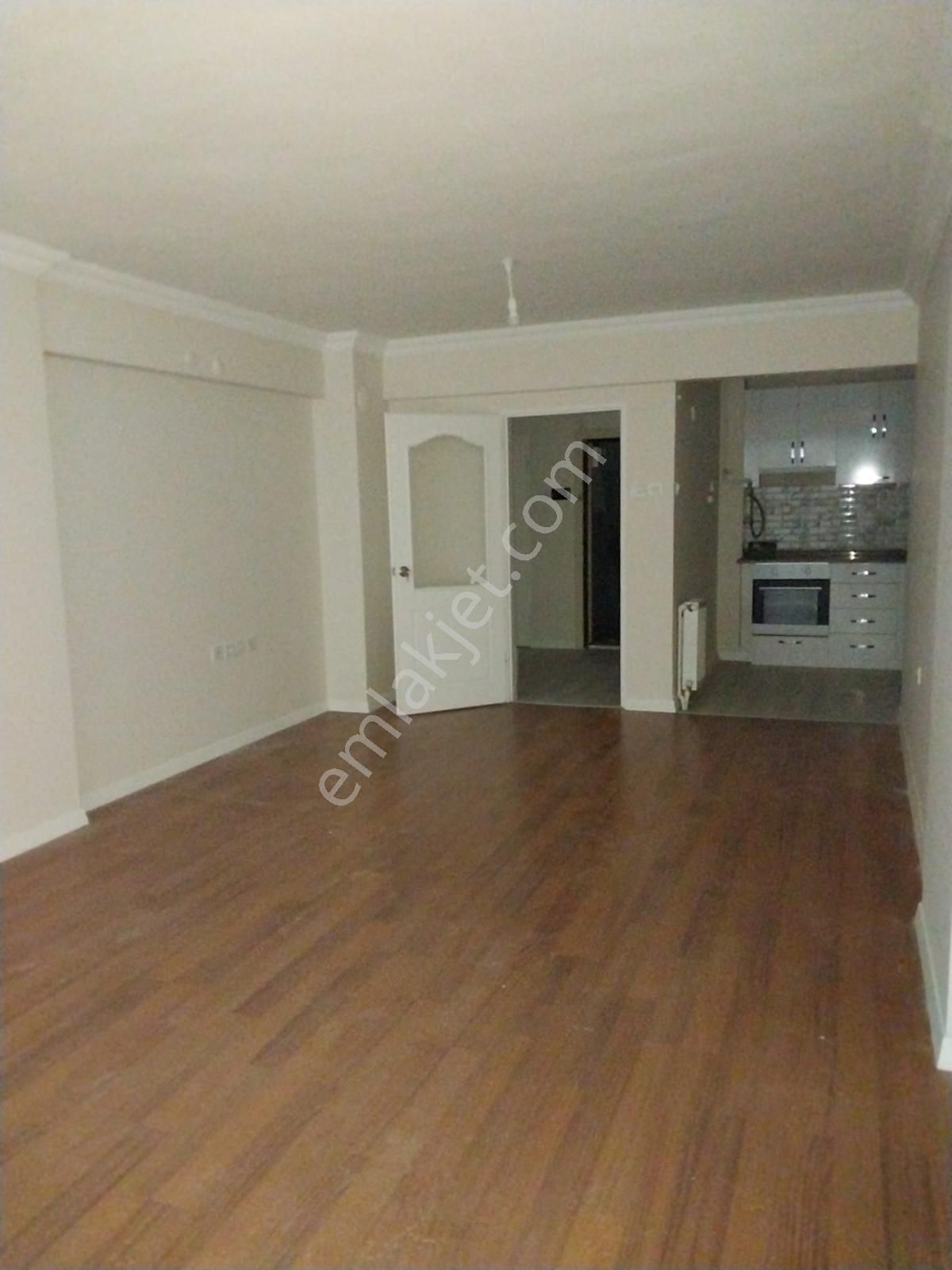 Demirköprü'de Altgeçit Yakını İyi Konumda Satılık 3+1 Daire - Görsel 17