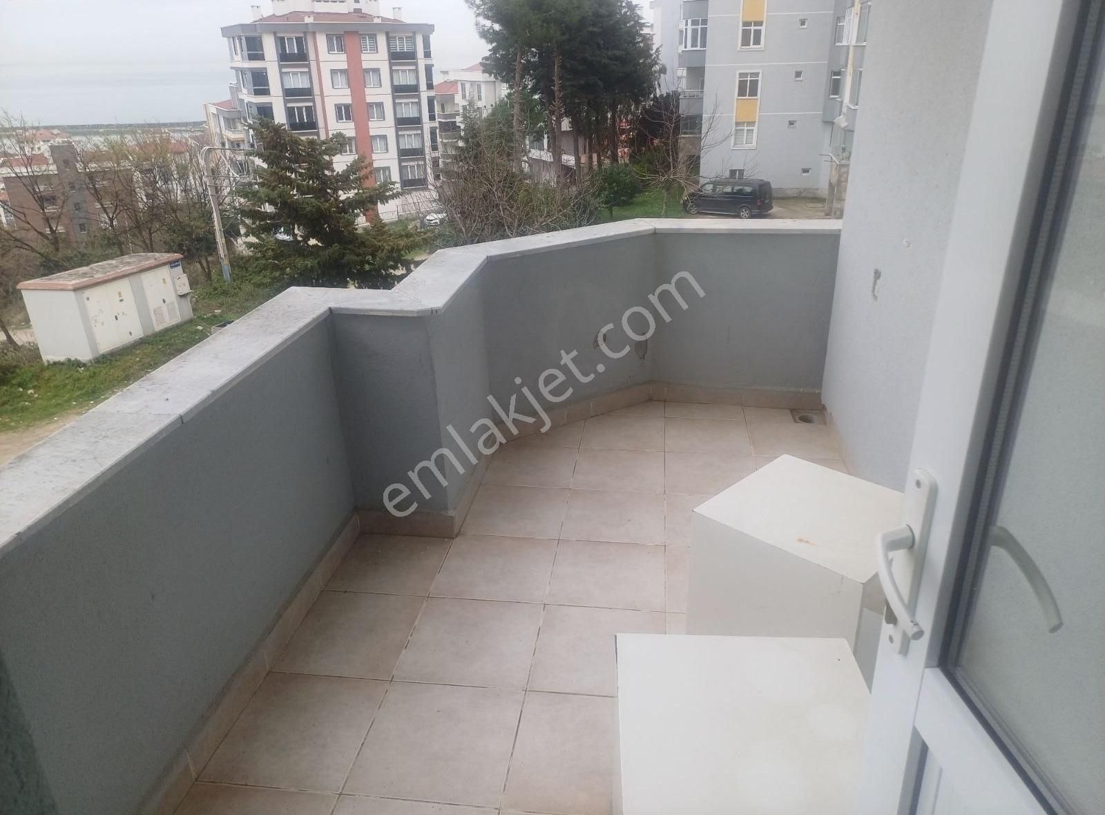 Kafkas Emlak Dan Atakum Site İçersin De Satılık Daire - Görsel 12