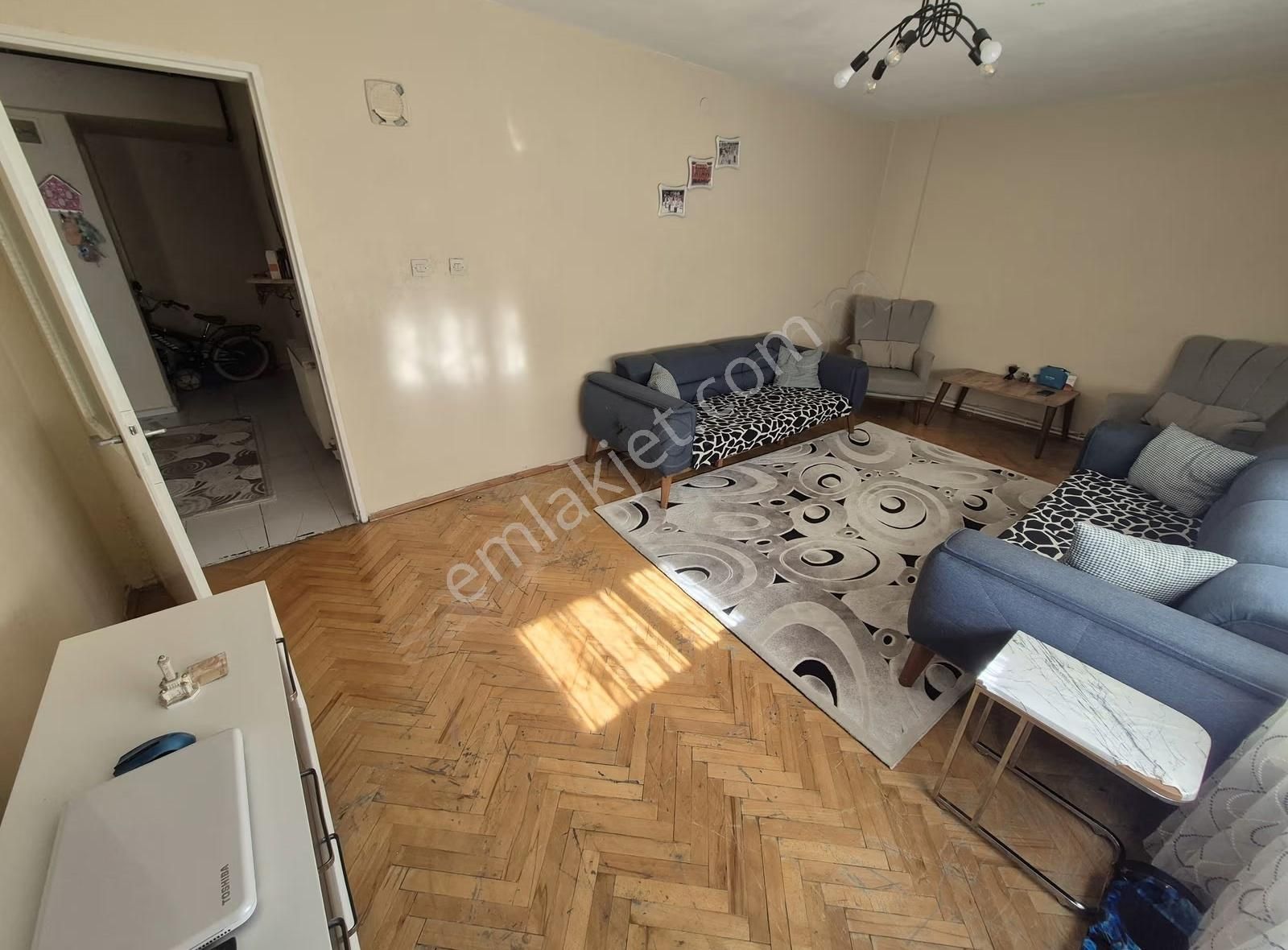 Rc//bucakoopta Site İçinde Ara Kat K.mutfak 2+1 Satılık Daire