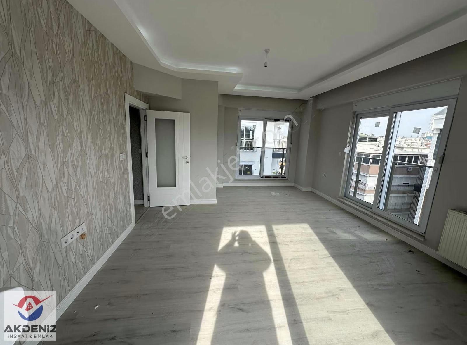 Denize Yürüme Mesafesinde Köşe Başı Doğalgazlı Güney Cephe