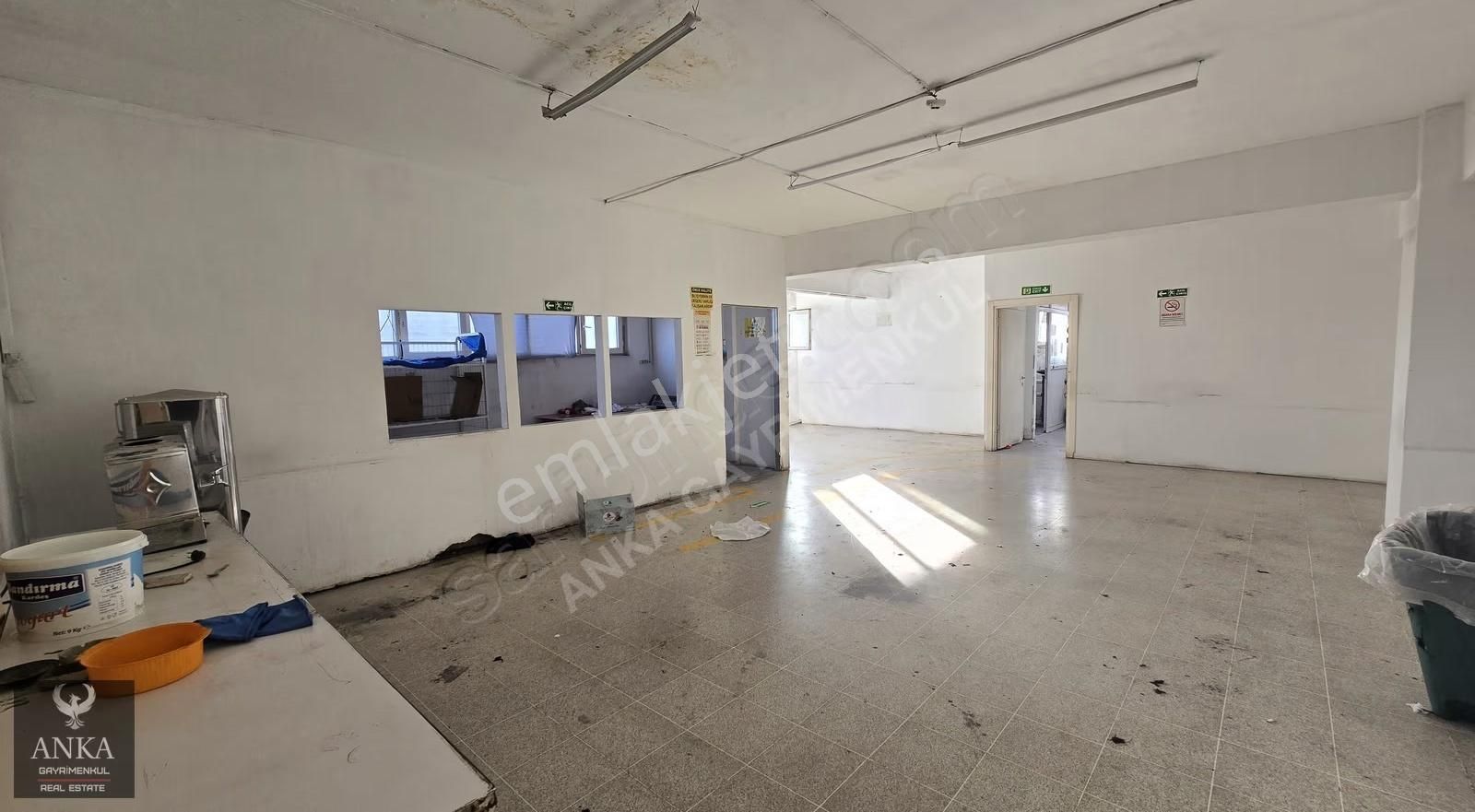 Avcılar ! Tahtakale Mah. Cadde Üstü 1.550m2 Kiralık İmalathane - Görsel 16