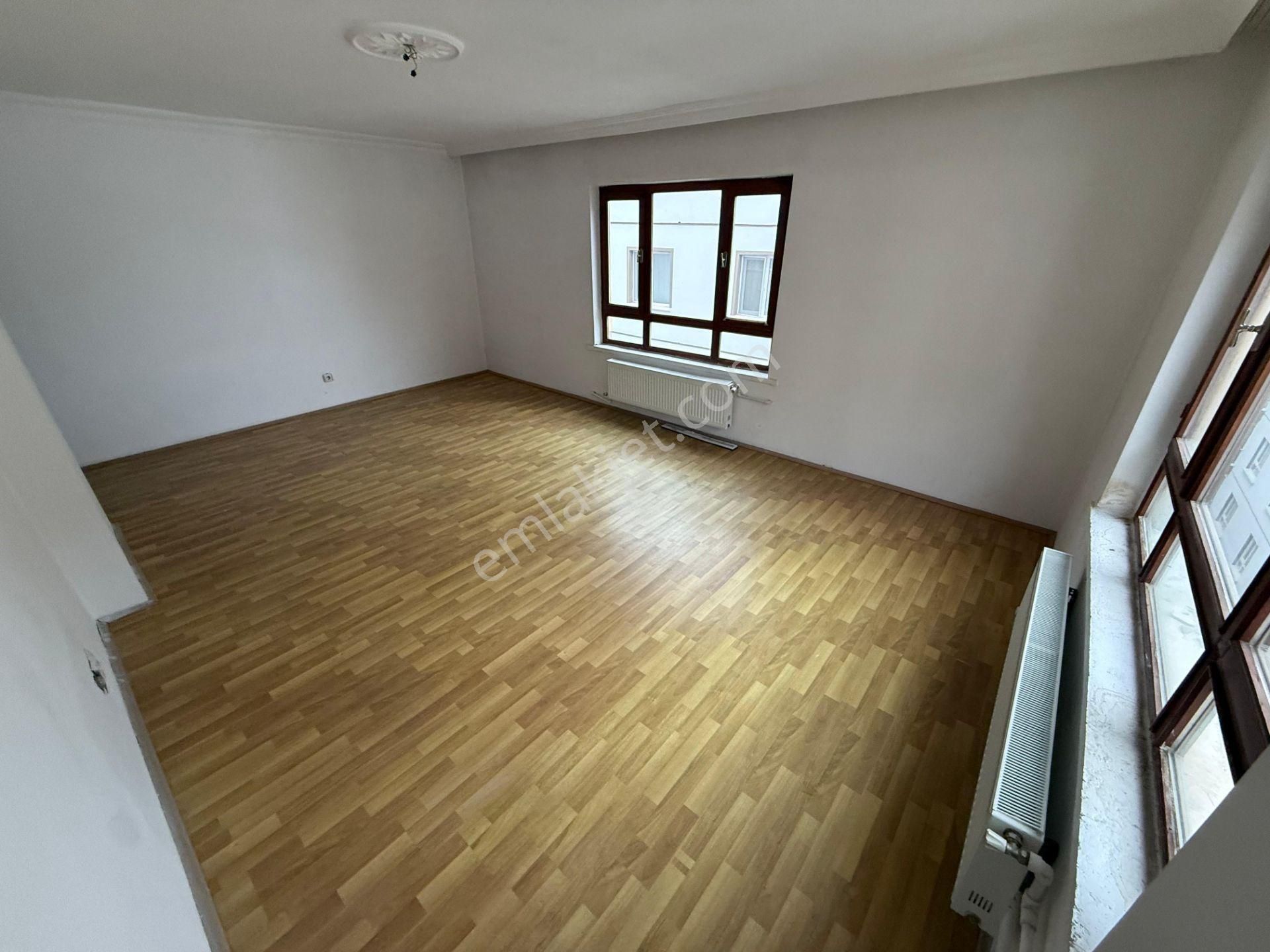 Keçiörende 3+1 Merkezi Konumda Orta Katta Geniş Yapılı Satılık Daire - Görsel 12