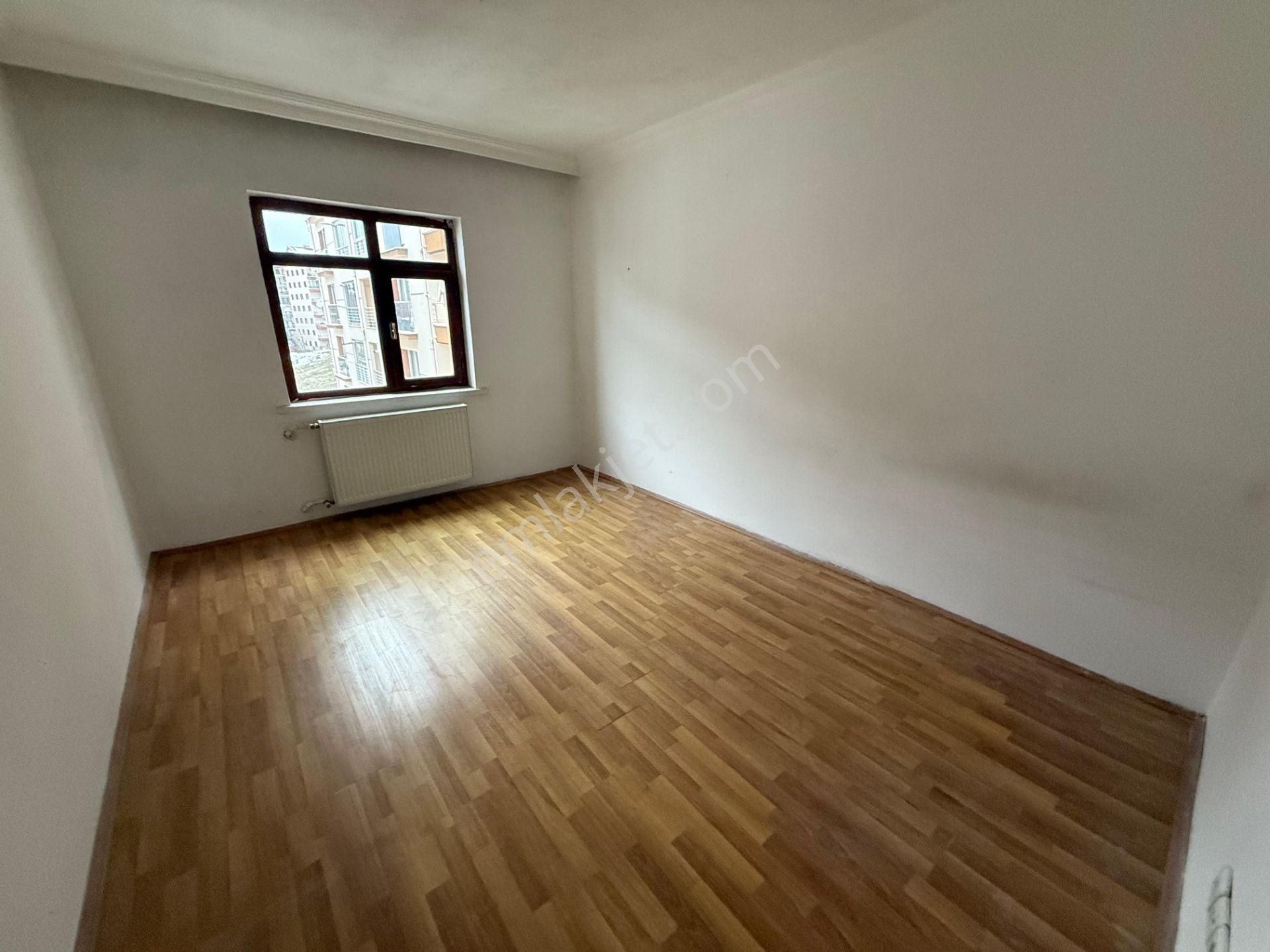 Keçiörende 3+1 Merkezi Konumda Orta Katta Geniş Yapılı Satılık Daire - Görsel 32