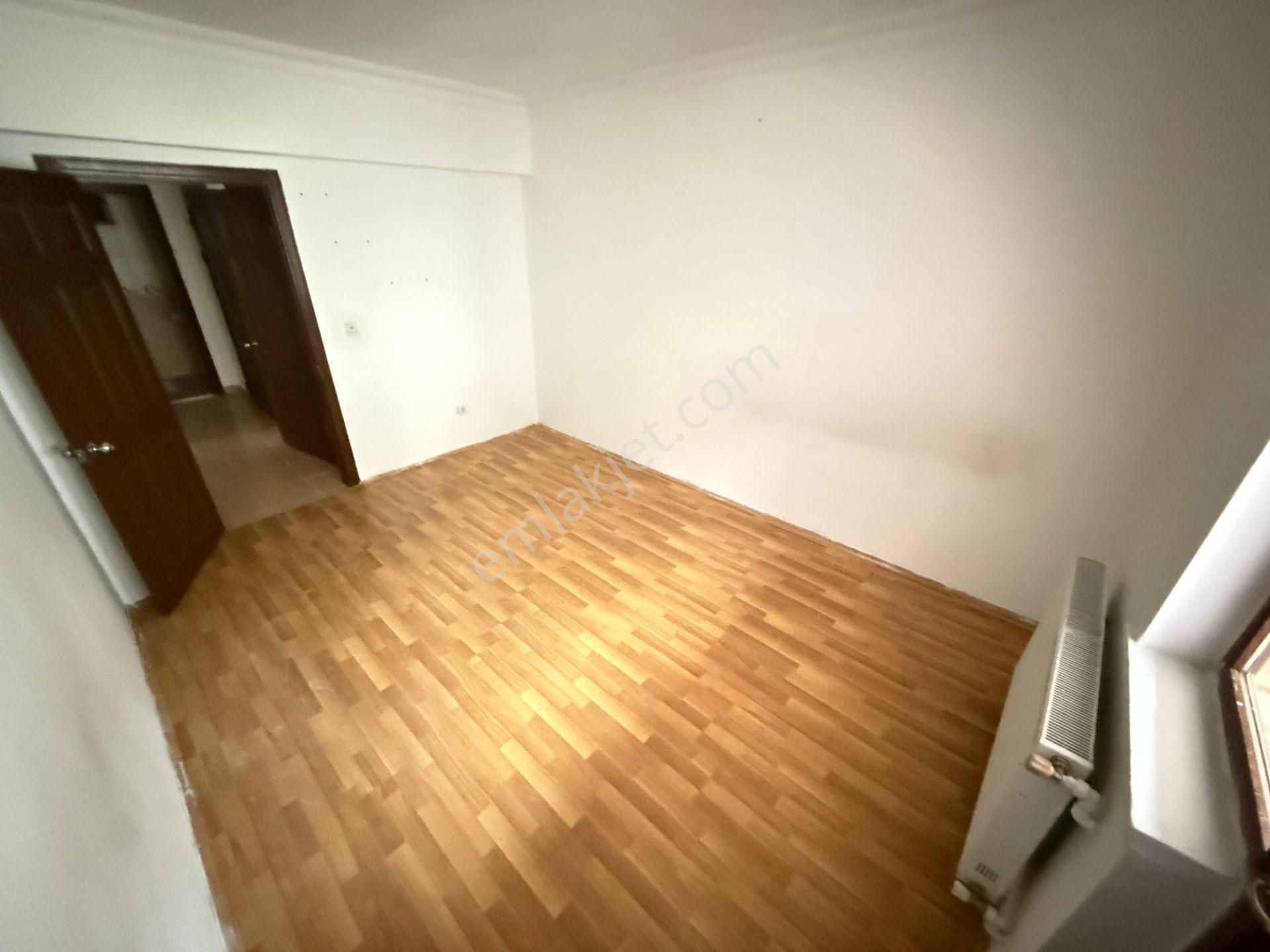 Keçiörende 3+1 Merkezi Konumda Orta Katta Geniş Yapılı Satılık Daire - Görsel 20