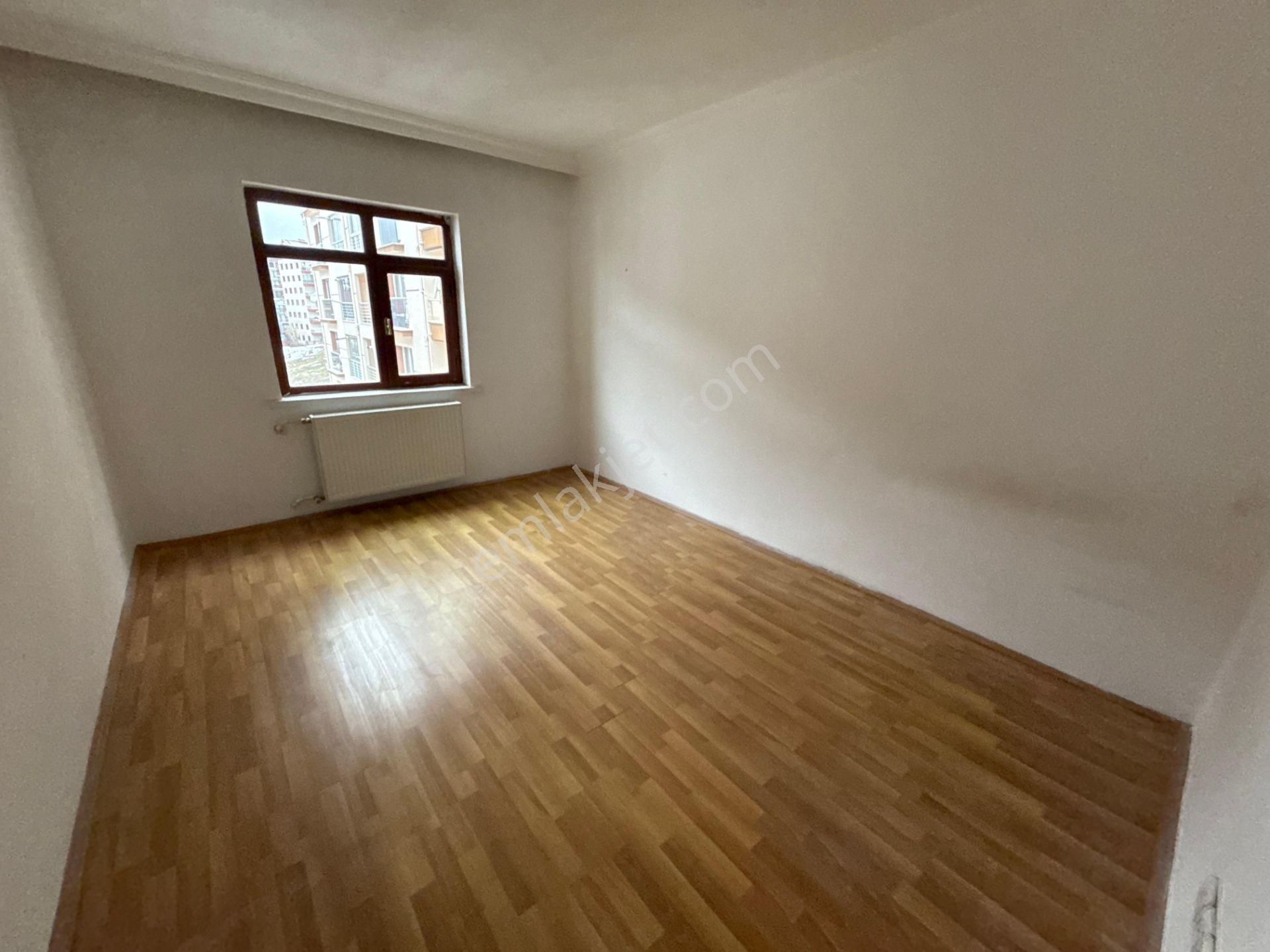 Keçiörende 3+1 Merkezi Konumda Orta Katta Geniş Yapılı Satılık Daire - Görsel 33