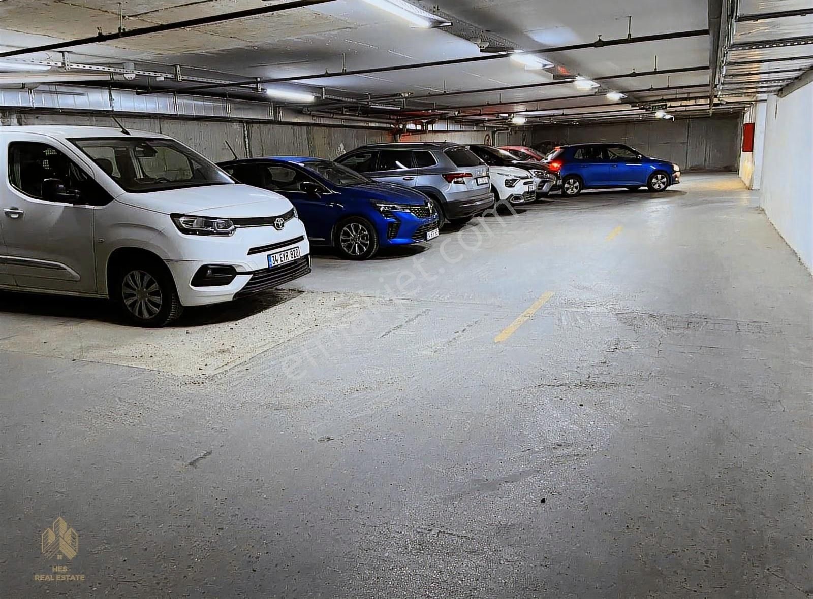 Metropark Resıdence'da Yüksek Kat Ferah 2+1 Köşe Daîre - Görsel 12