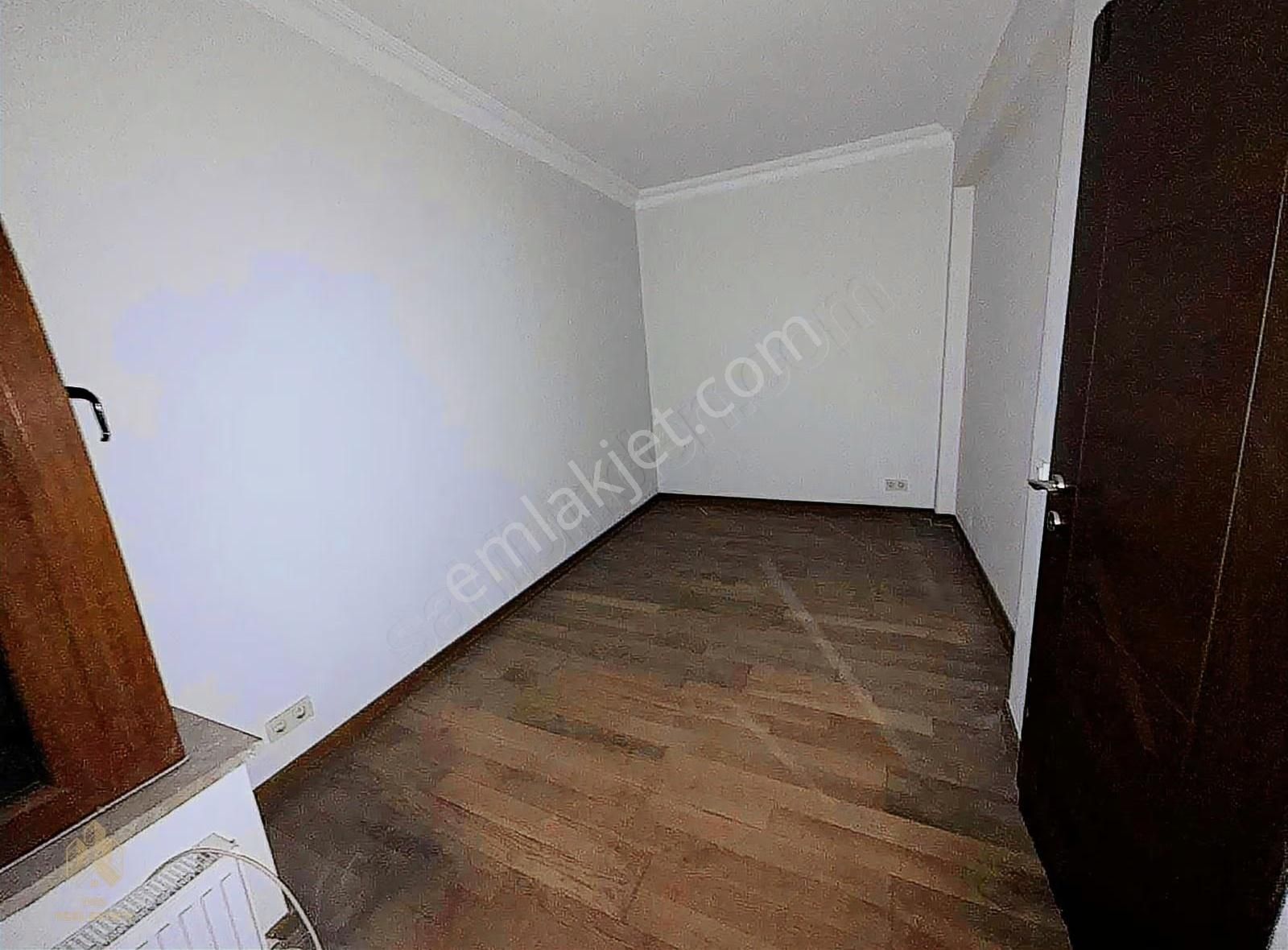 Cihangir Caddesi'nde Yeni Binada Tek Tapu 2 Adet 1+1 Fırsatı - Görsel 12