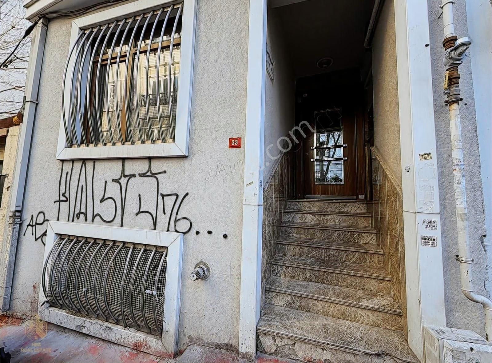 Cihangir Caddesi'nde Yeni Binada Tek Tapu 2 Adet 1+1 Fırsatı - Görsel 26