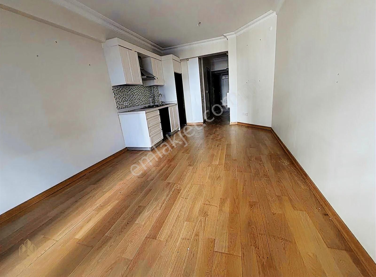 Cihangir Caddesi'nde Yeni Binada Tek Tapu 2 Adet 1+1 Fırsatı - Görsel 5