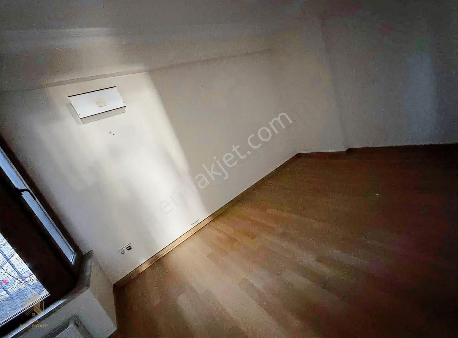 Cihangir Caddesi'nde Yeni Binada Tek Tapu 2 Adet 1+1 Fırsatı - Görsel 7