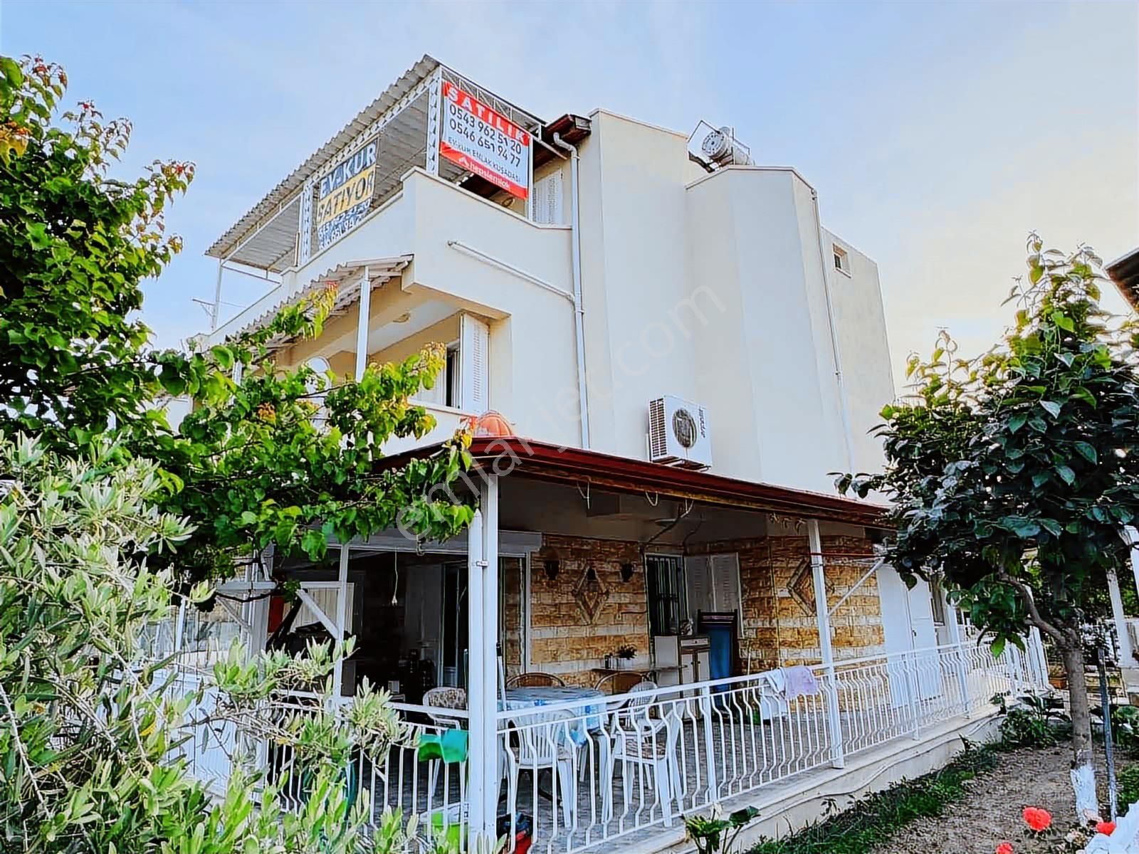 Kuşadası Davutlar'da Plaja 650 Mt Köşe Konum Satılık 4+1 Yazlık - Görsel 8