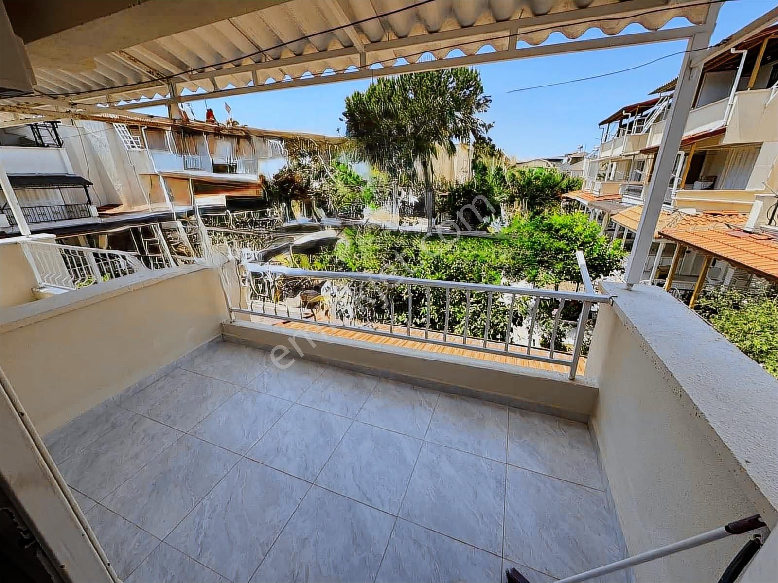 Kuşadası Davutlar'da Plaja 650 Mt Köşe Konum Satılık 4+1 Yazlık - Görsel 6