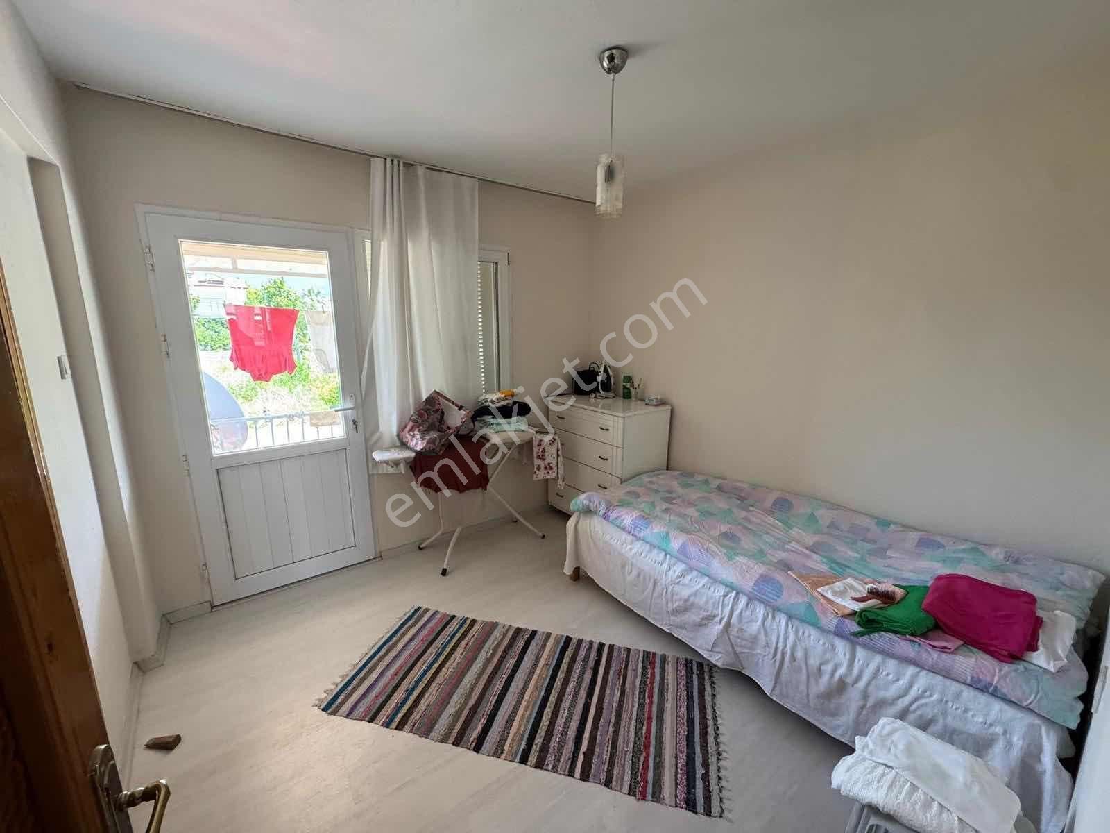 Kuşadası Davutlar'da Plaja 650 Mt Köşe Konum Satılık 4+1 Yazlık - Görsel 2