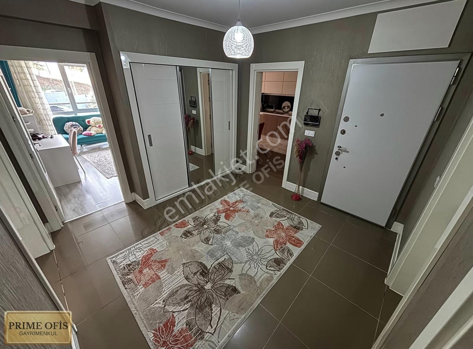 7/24 Güvenlikli Sosyal Site Vadikentte 3.5+1 Satılık Prıme Ofis - Görsel 4