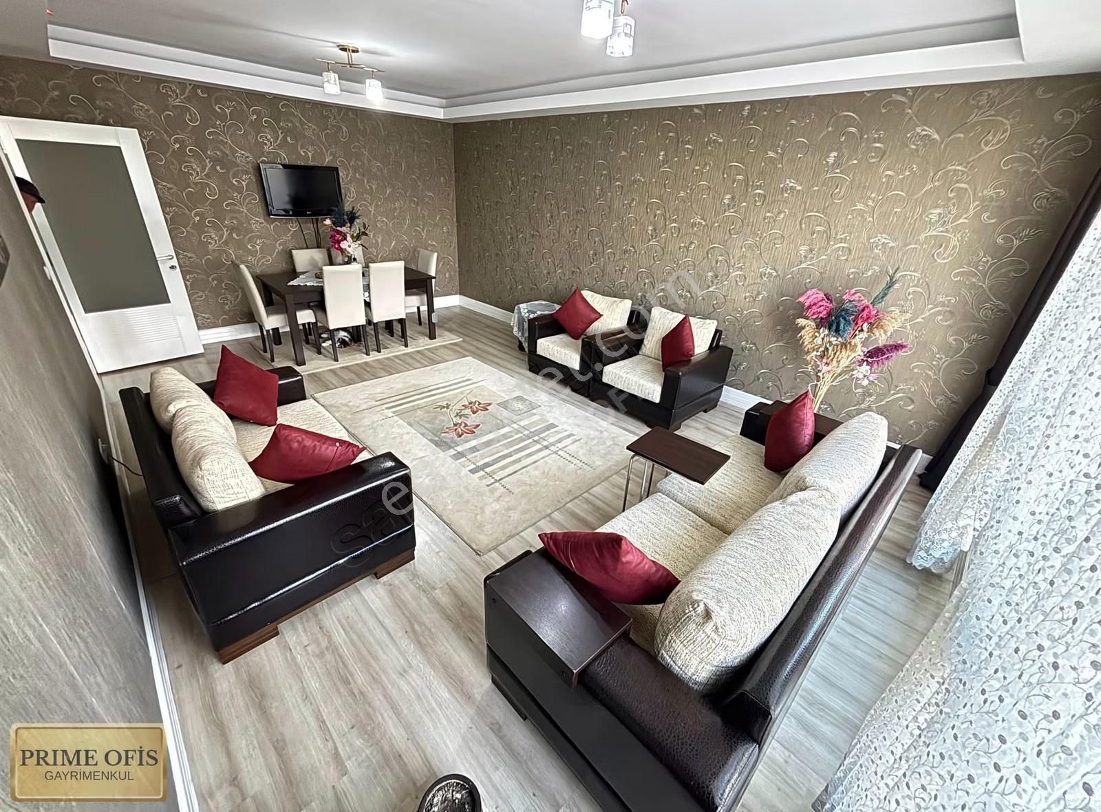 7/24 Güvenlikli Sosyal Site Vadikentte 3.5+1 Satılık Prıme Ofis - Görsel 3