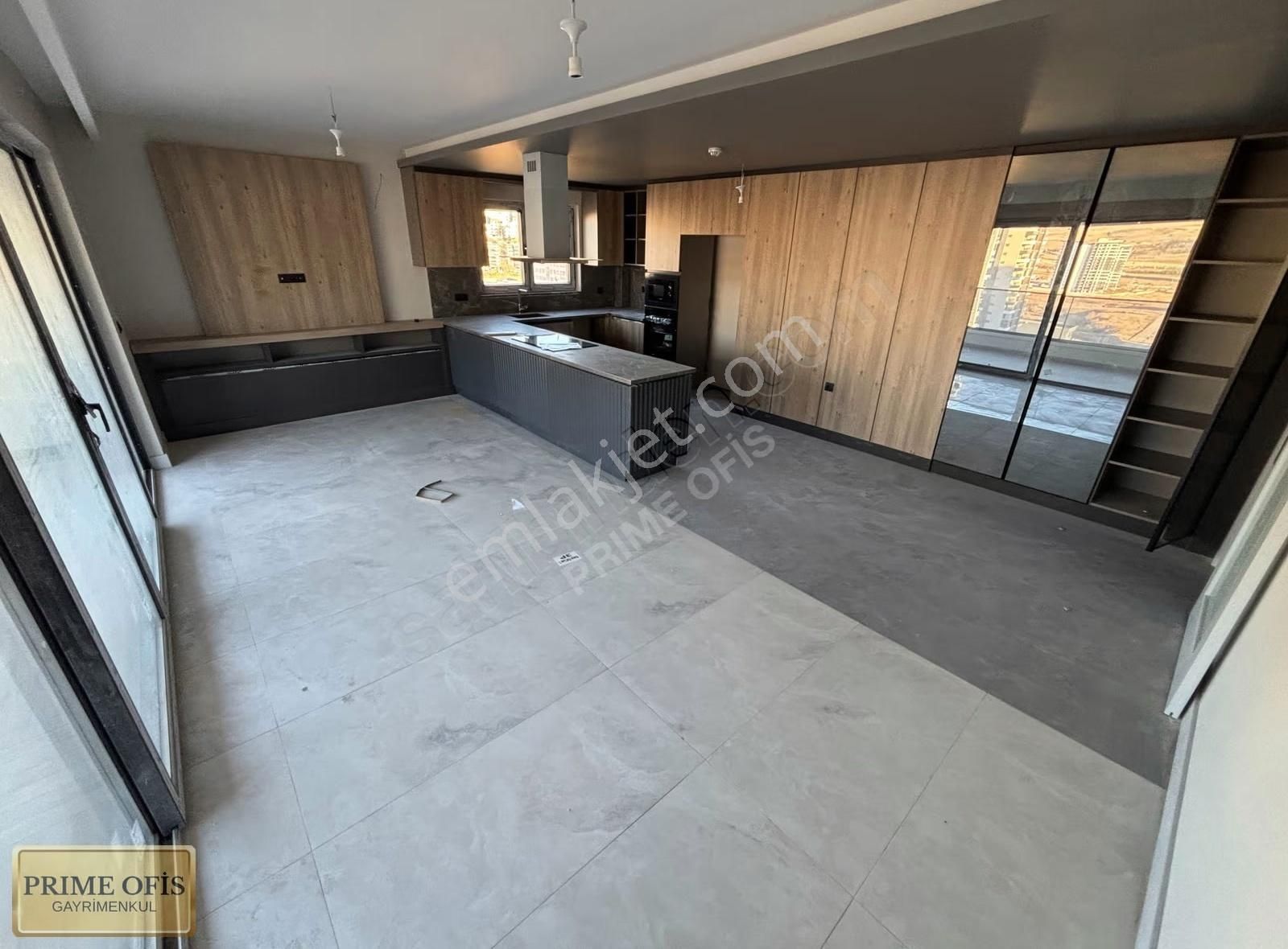 Ovacıkta Lüx Mimarıyla Ada Mutfaklı 4.5+1 Satılık Prıme Ofıs'ten - Görsel 34