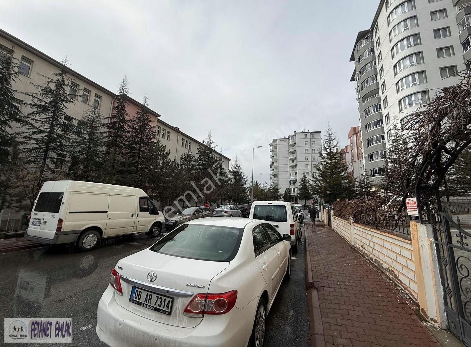 Fetanet Emlaktan Erkilet Camikebirde Kombili Ara Kat Lüks Daire - Görsel 17