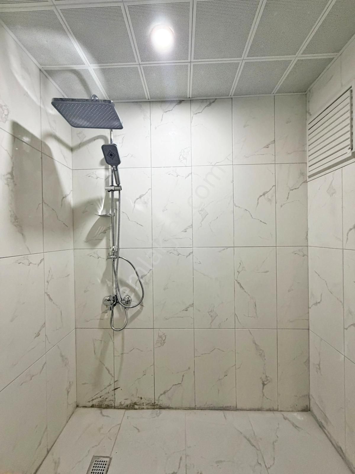 Yuvam'dan Okullar Bölgesinde 4+1 Fırsat Dairesi - Görsel 26