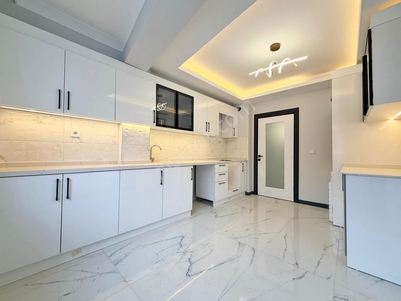 Yuvam'dan Okullar Bölgesinde 4+1 Fırsat Dairesi - Görsel 22