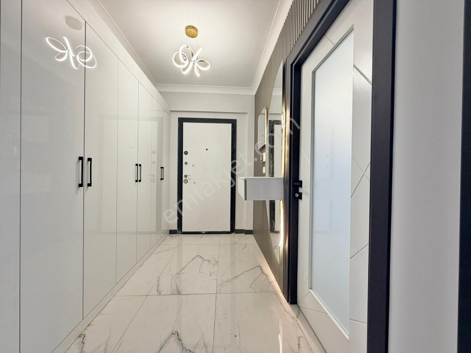 Yuvam'dan Okullar Bölgesinde 4+1 Fırsat Dairesi - Görsel 21