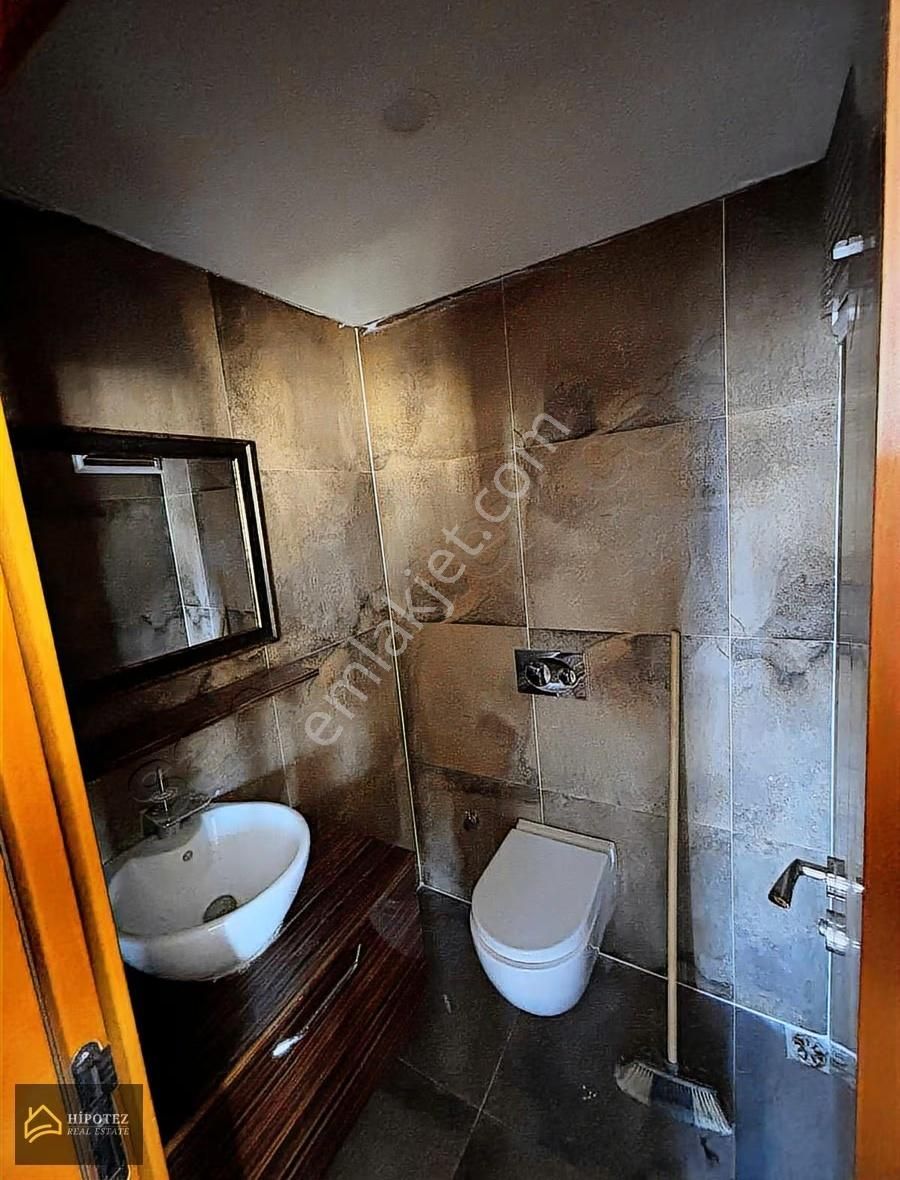 Hipotez'den Cadde Üstü Manzaralı Eşyalı Temiz 3+1 Dubleks - Görsel 17