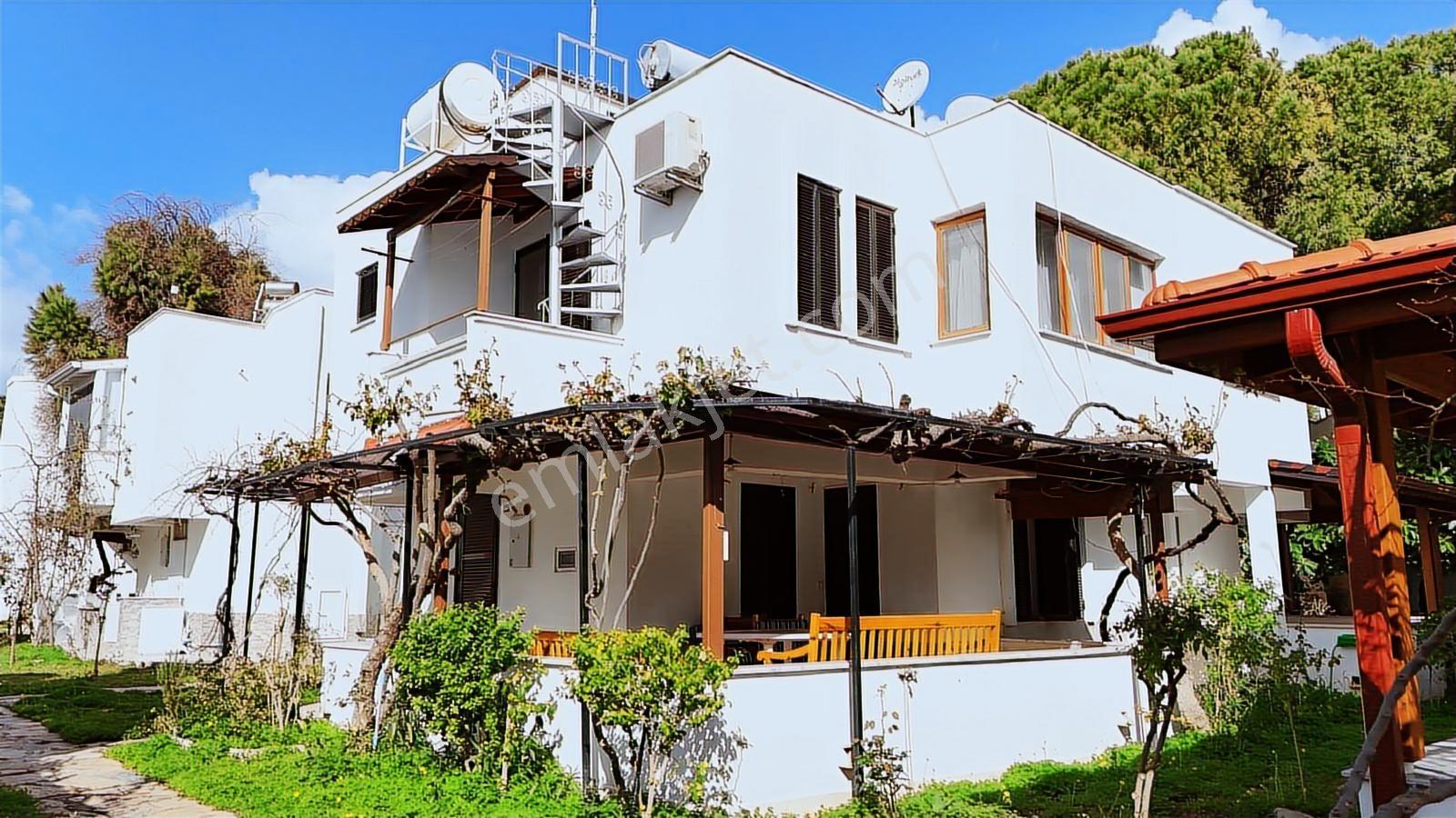 Datça Uşaklılar Sitesi Satılık | Denize 290 M | İkiz Villa | 3+1