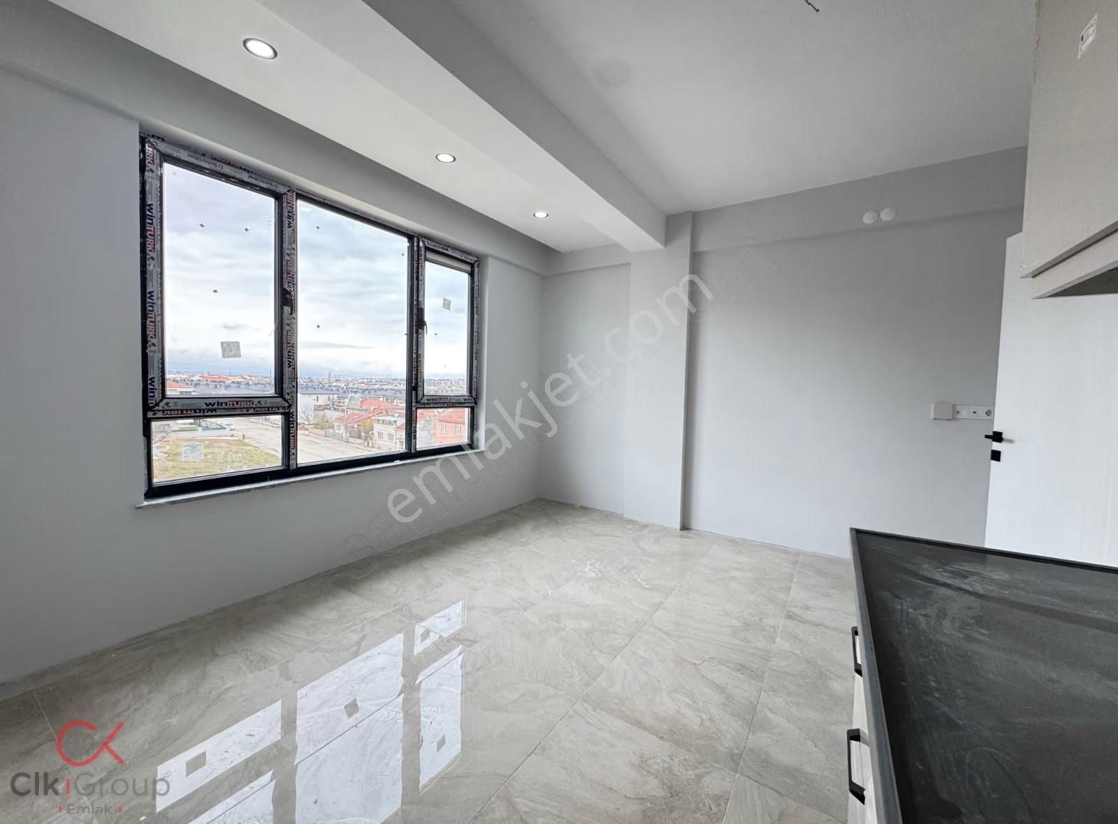 Clk Gm'den Şirintepede Satılık Sıfır 1+1 Daire | Bahçe Nizamlı - Görsel 2