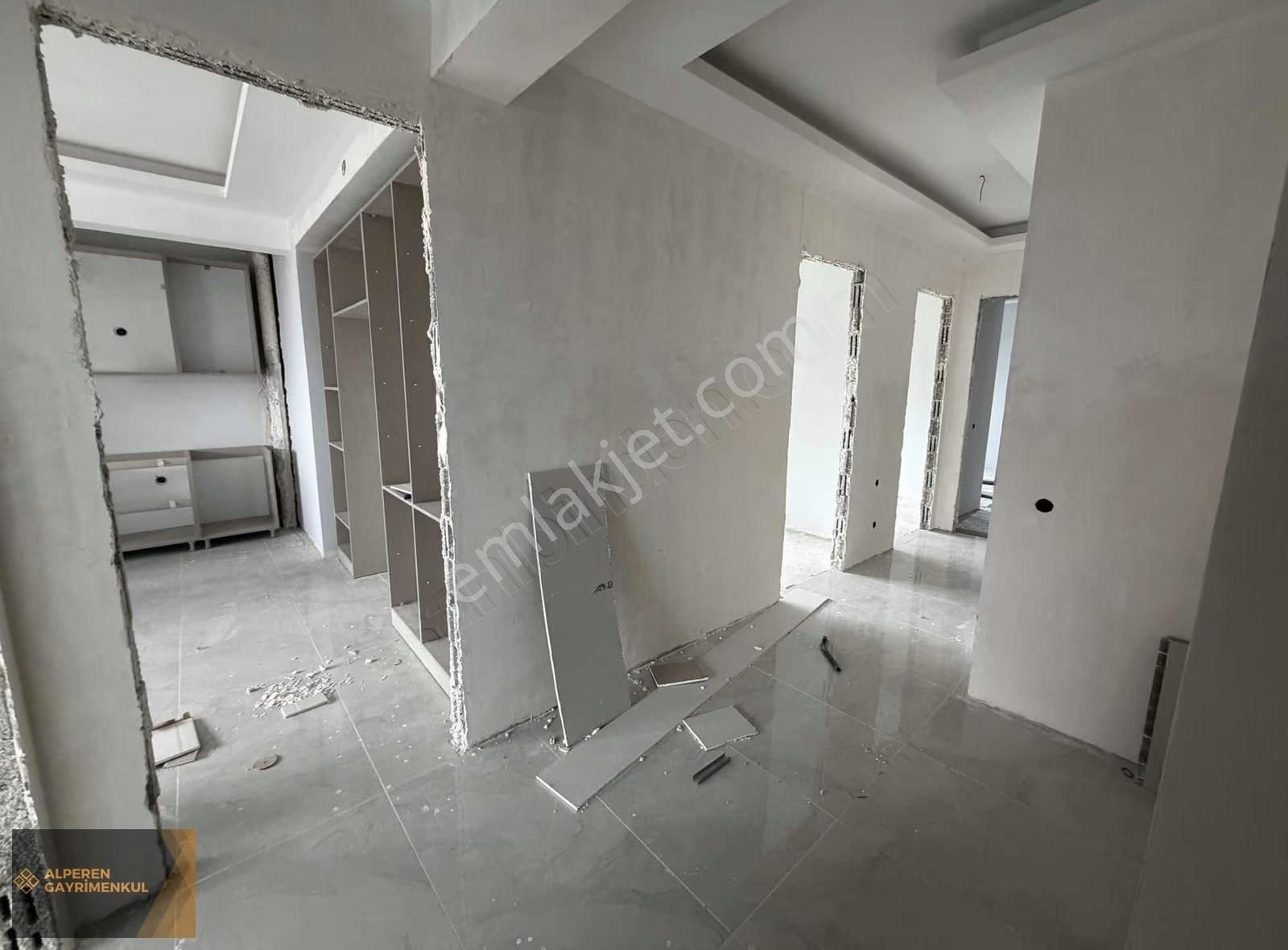 Alperen Gayrimenkul'den Seğmenler'de 4+1 Sıfır Lüks Daire