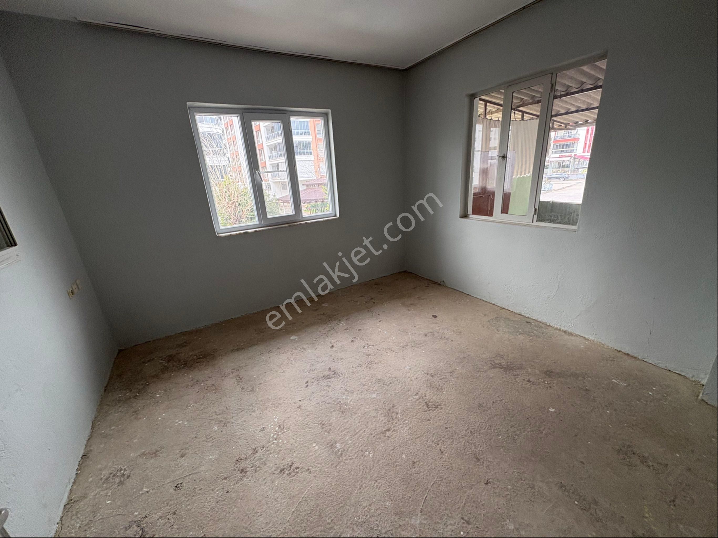 Miray Emlaktan Yeşilmahallede Teraslı Kiralık 2+1 Daire - Görsel 10